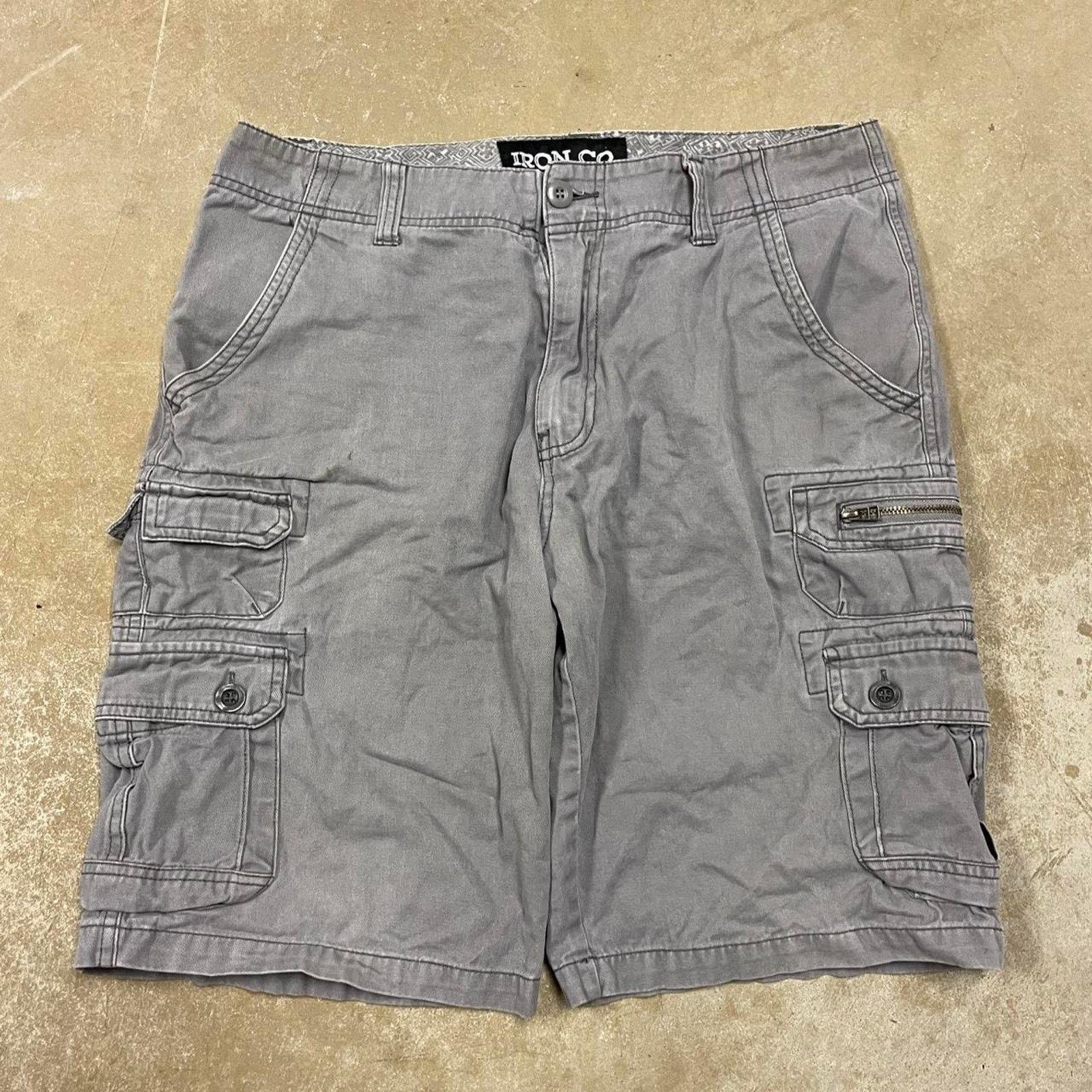 & Other Stories Iron Co. grey cargo shorts Size 32 Size US 32 / EU 48 - 1 Thumbnail