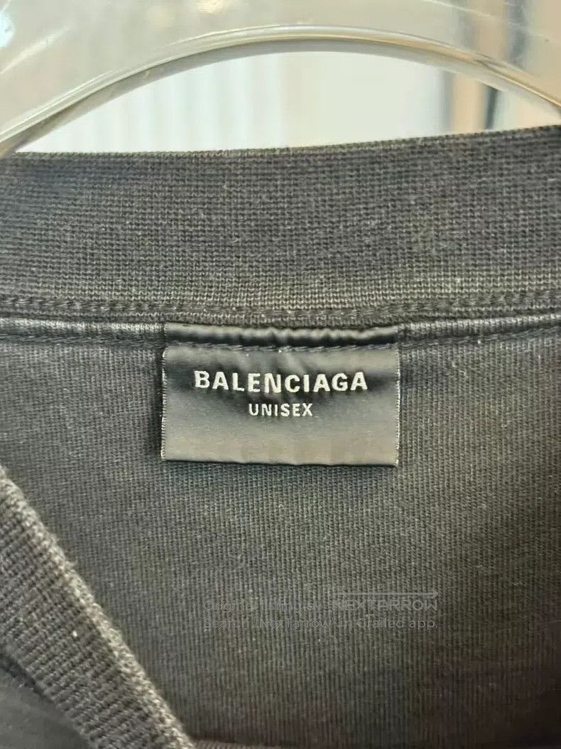 Balenciaga Balenciaga Short-sleeve Size US L / EU 52-54 / 3 - 4 Thumbnail