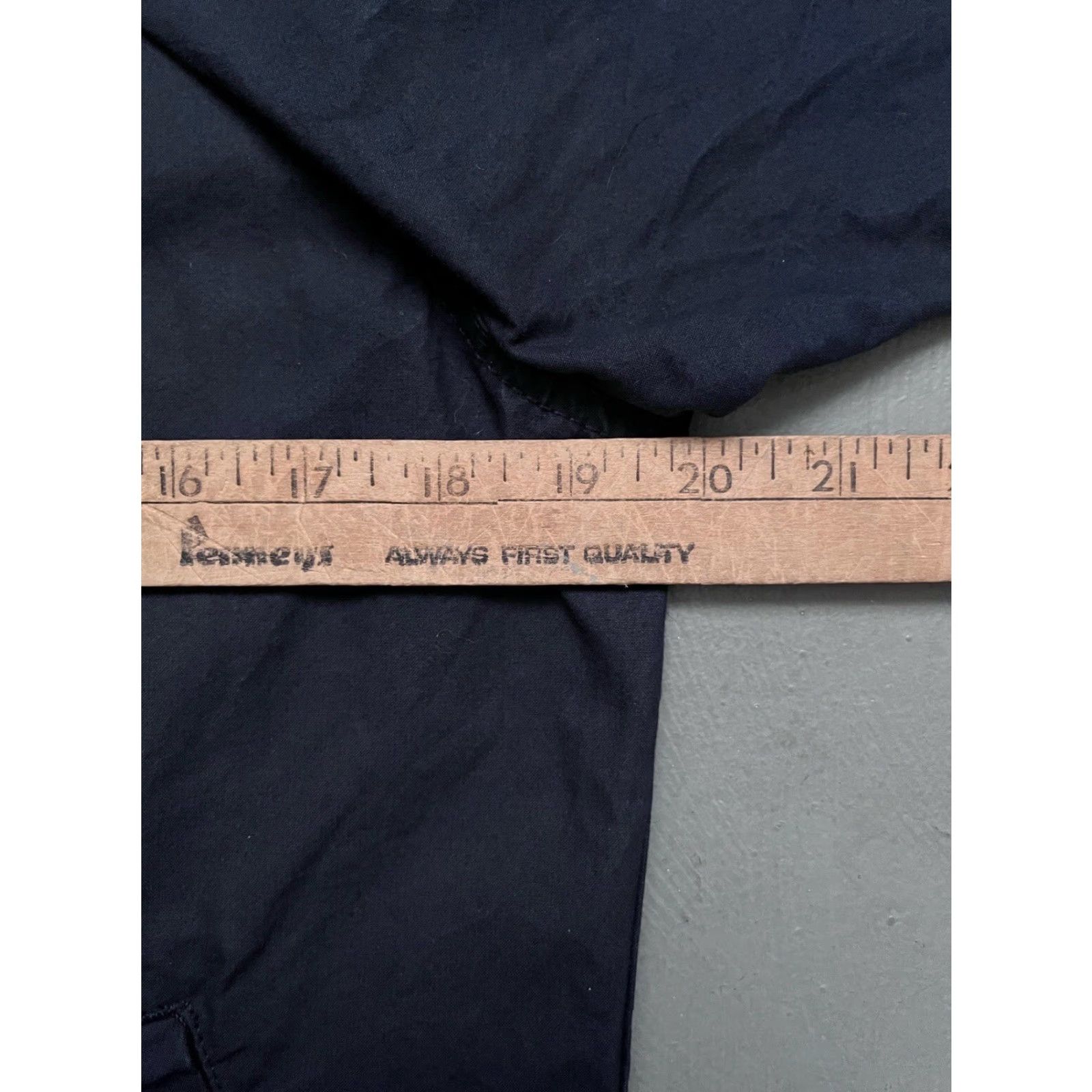 Taylor Stitch Taylor Stitch Halley Waxed Cotton Bomber Jacket Mens 36 Blue Waxed Cotton Bomber Jacket Mens 36 Blue Taylor Stitch Bomber Jacket Mens 36 Size US XXS / EU 40 - 5 Thumbnail