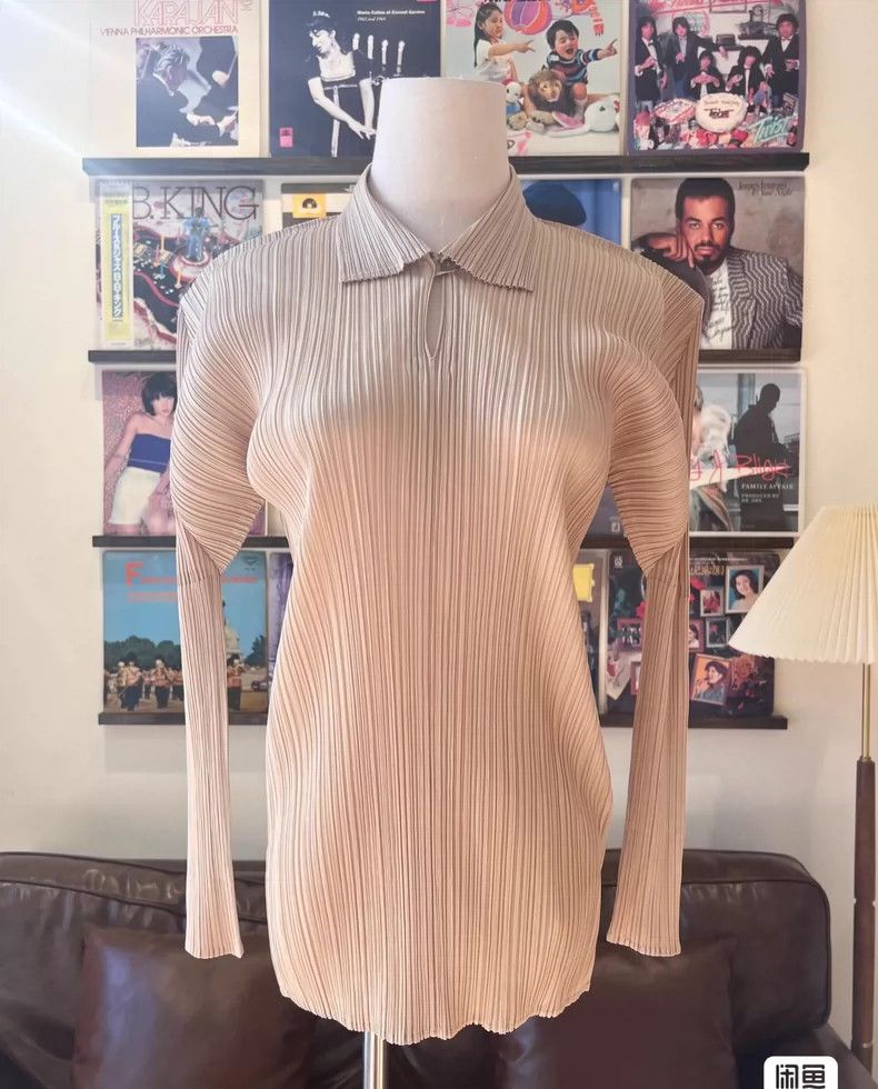 Issey Miyake issey miyake size:3 White pleated coat Size XXS / US 00 / IT 34 - 1 Thumbnail
