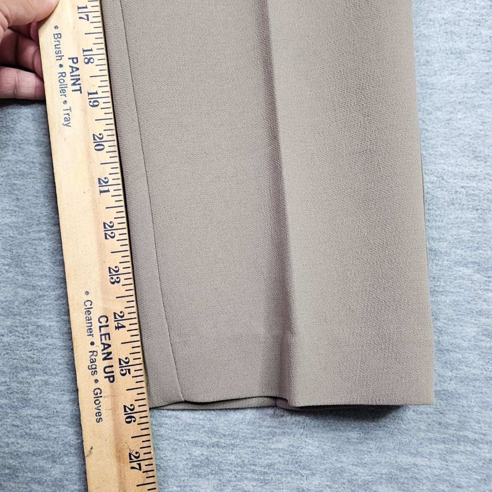 Vintage Wilfred Beige Women's Pants Flat Front Pockets Size 8 Trousers Casual Classy Pants Beige Womens 8 Regular Front Flat Pockets- Wilfred Size 30" / US 8 / IT 44 - 7 Thumbnail