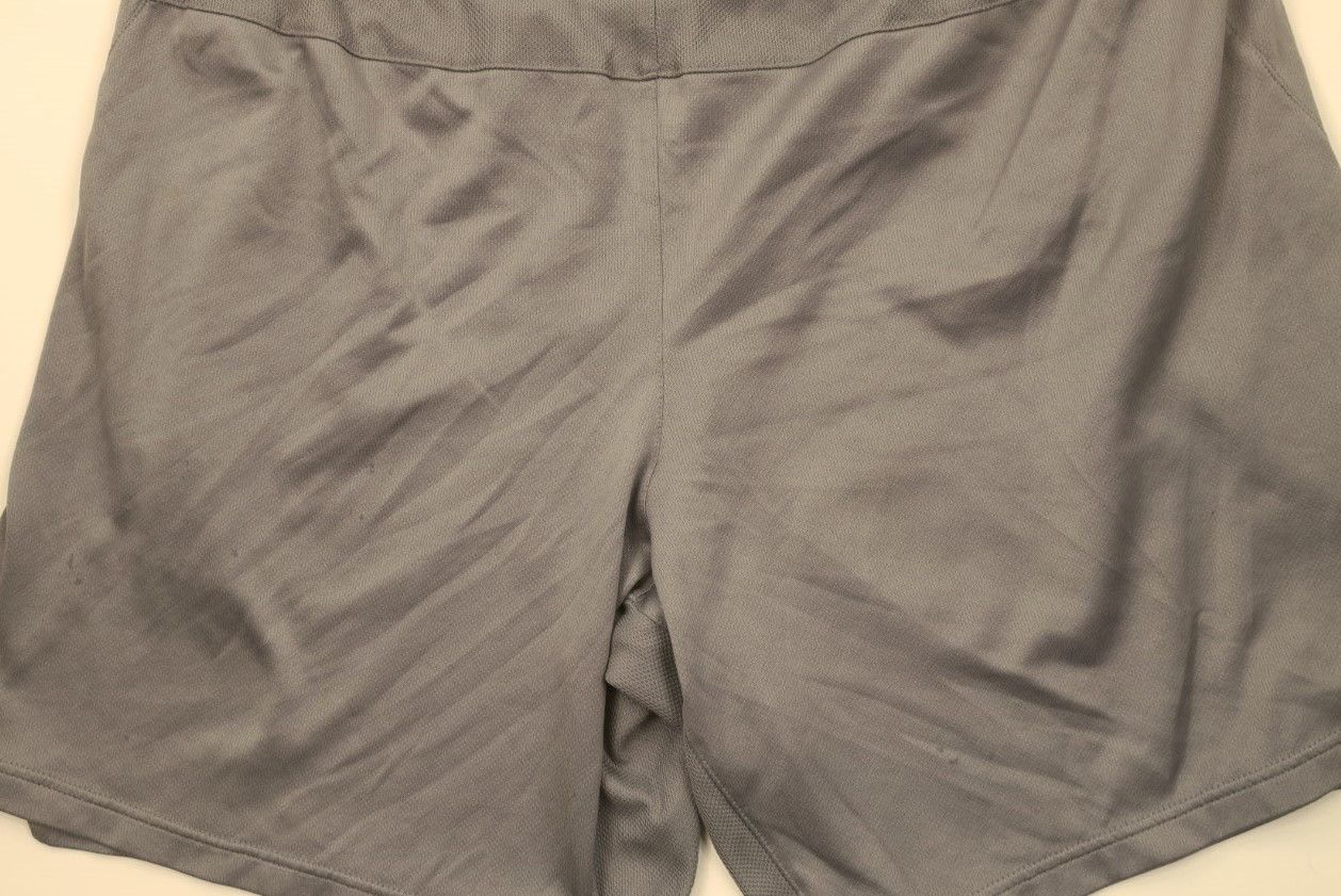 Nike × Vintage Vintage Nike Mini Swoosh University of Michigan Shorts AS IS Size US 36 / EU 52 - 11 Thumbnail