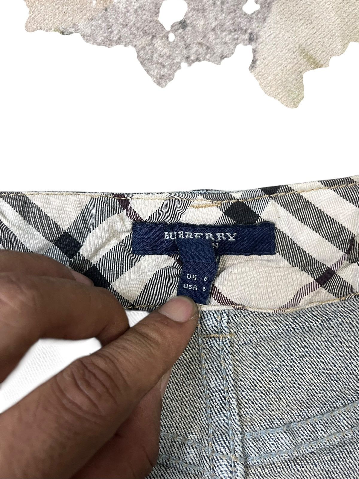 Burberry Vintage Burberry London Mini Skirt Size 28" / US 6 / IT 42 - 8 Thumbnail