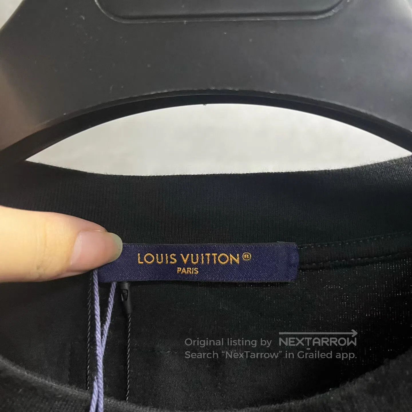 Louis Vuitton Louis Vuitton Brand logo detail on a short-sleeved T-shirt Size US XXL / EU 58 / 5 - 4 Thumbnail