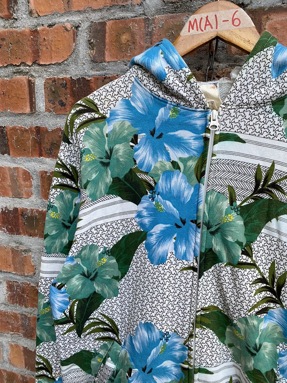 PHENOMENON 2007 Floral hoodie Size US L / EU 52-54 / 3 - 6 Thumbnail