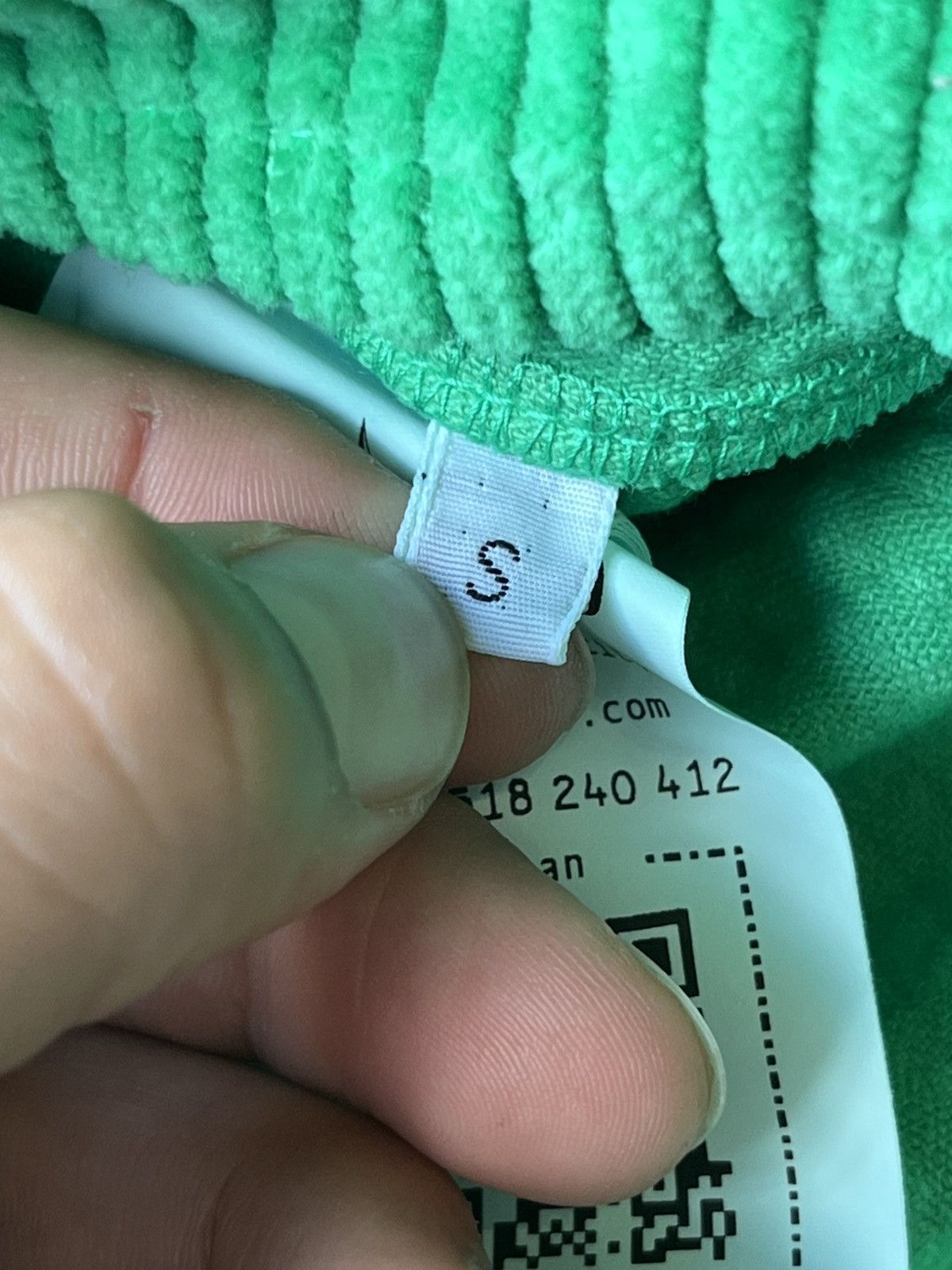 Stone Island USED MICRO CORDUROY STONE ISLAND BUTTON UP SIZE S Size US S / EU 44-46 / 1 - 16 Thumbnail