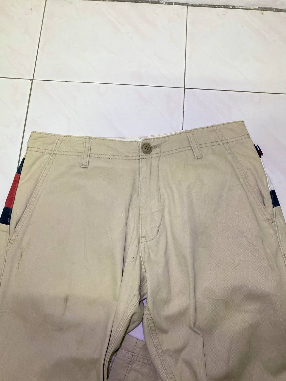 Tommy Hilfiger tommy hilfiger big logo back pants nice design Size US 32 / EU 48 - 6 Thumbnail