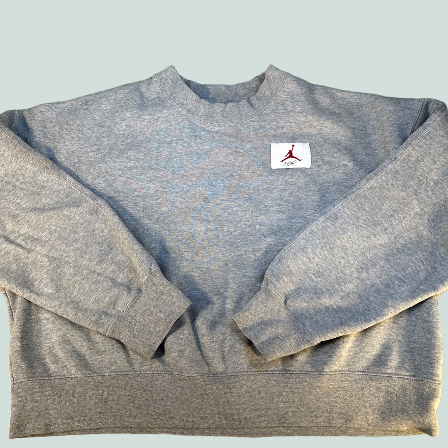 Jordan Brand VINTAGE Jordan Women’s Crop Sweatshirt Grey Embroidered Patch L 90s/00s Size L / US 10 / IT 46 - 1 Thumbnail
