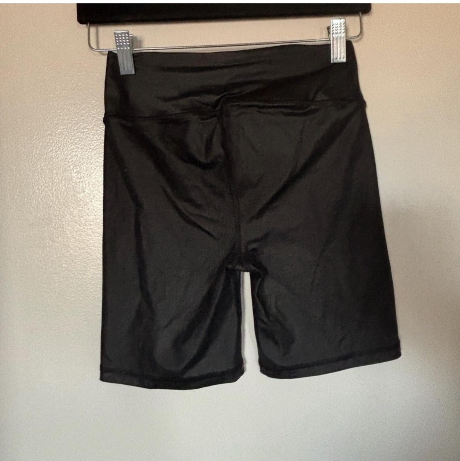 Other VS Sport active ahorts Size 26" / US 2 / IT 38 - 4 Thumbnail
