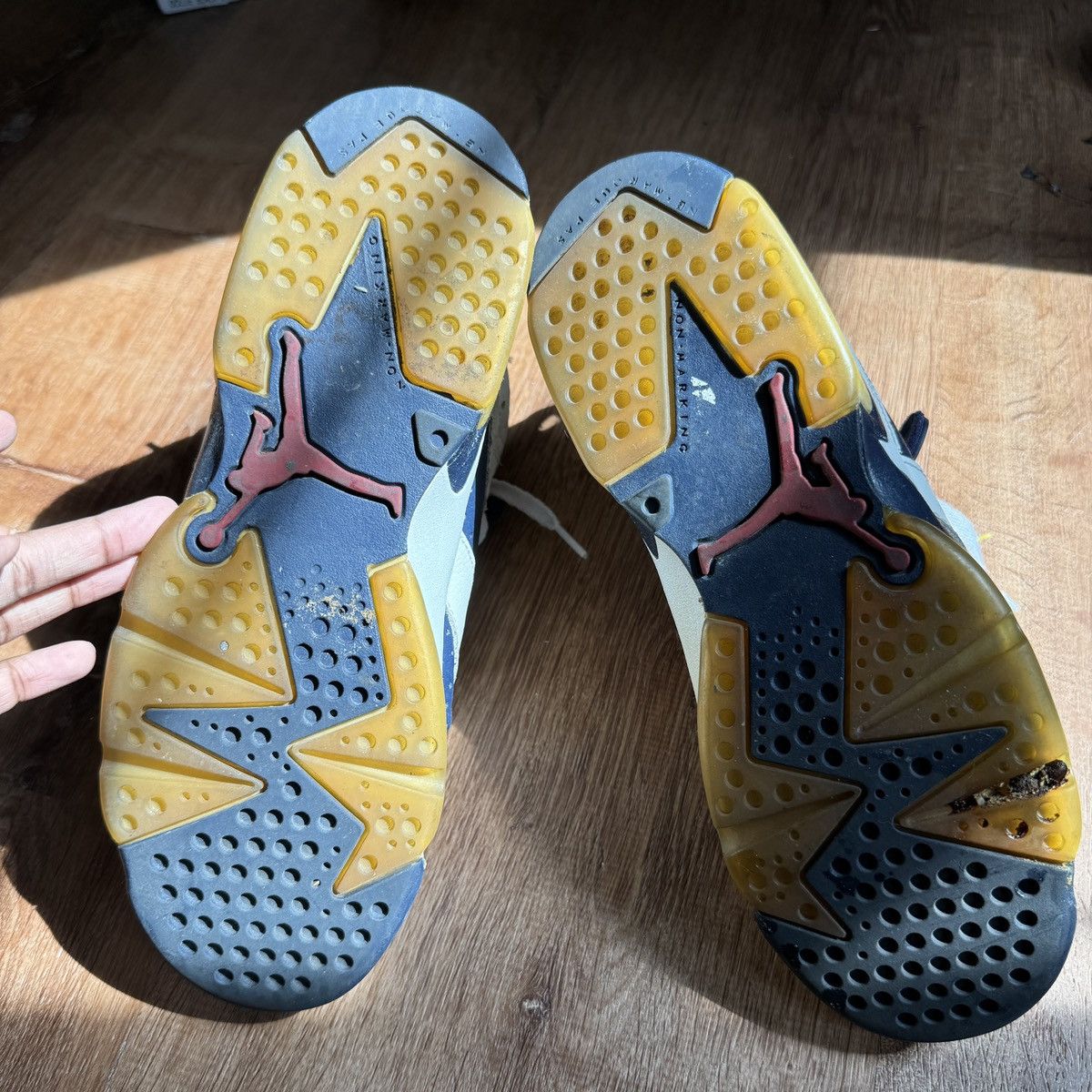 Jordan Brand × Vintage Air Jordan 6 Retro Olympic 2012 Size US 6.5 / EU 39-40 - 4 Thumbnail