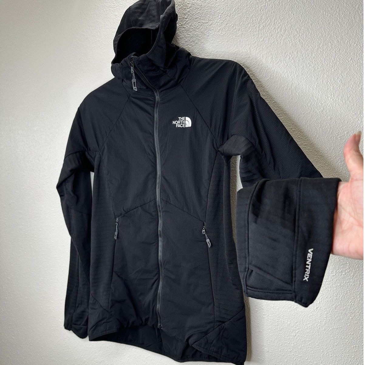 The North Face The North Face Black Long Sleeve Front Zip Hooded Jacket XS Size XS / US 0-2 / IT 36-38 - 1 Thumbnail