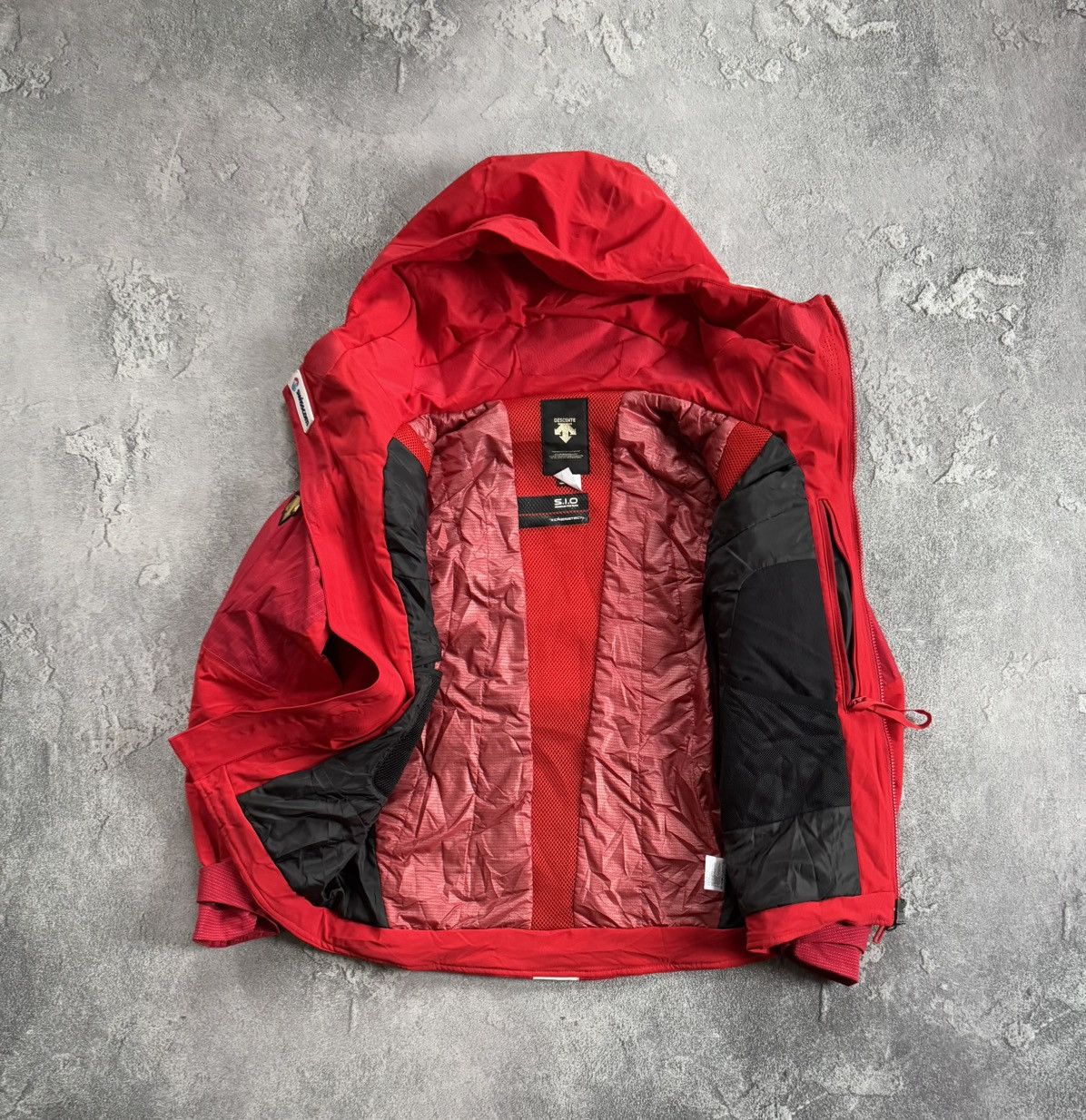Descente Descente 38/M Wmns Swisscom ski snowboarding jacket zip Size M / US 6-8 / IT 42-44 - 13 Thumbnail