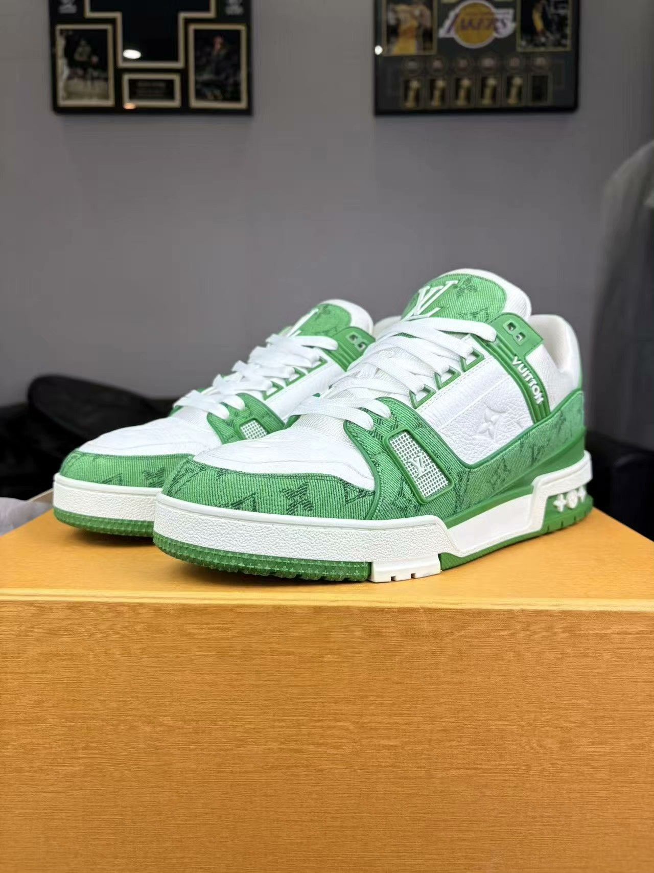 Louis Vuitton Louis Vuitton Training Denim Green Lowtop Sneakers 7.5 Men Size US 7.5 / EU 40-41 - 1 Thumbnail