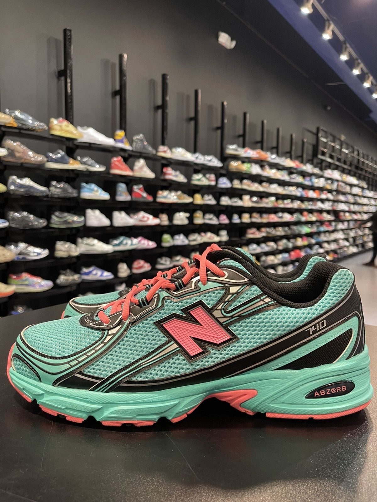 New Balance Size 13 - New Balance 740v2 Cyber Jade Size US 13 / EU 46 - 1 Thumbnail