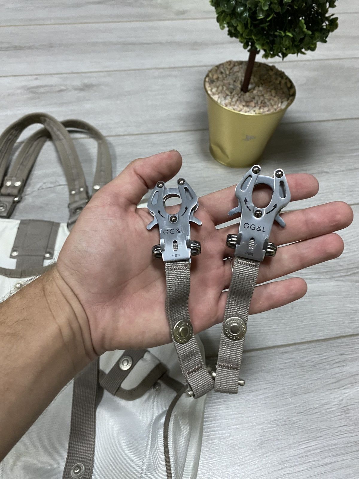 Vintage George Gina GGL 2 carabiners bagtopia ALYX style vintage bag Size ONE SIZE - 2 Thumbnail