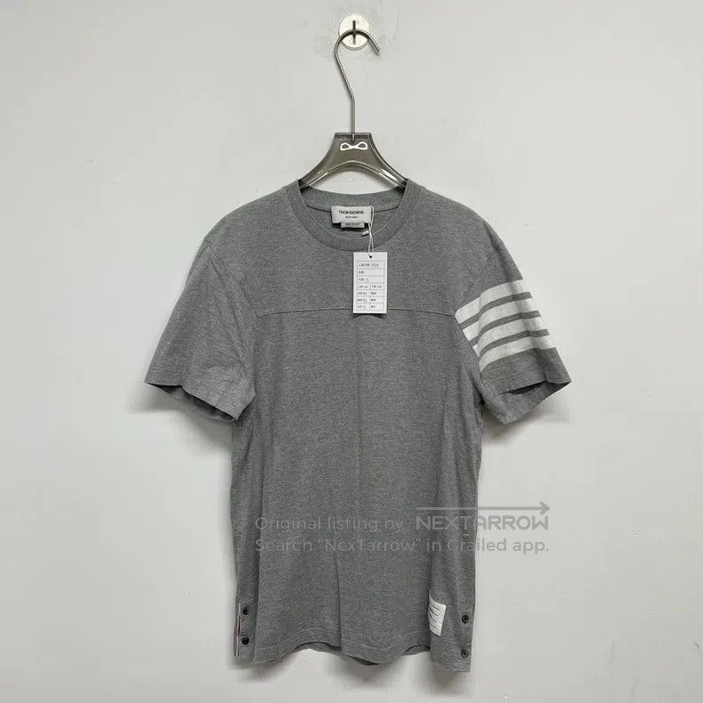 Thom Browne Thom Browne Gray Arms Four Stripe Short Sleeve Size US L / EU 52-54 / 3 - 1 Thumbnail