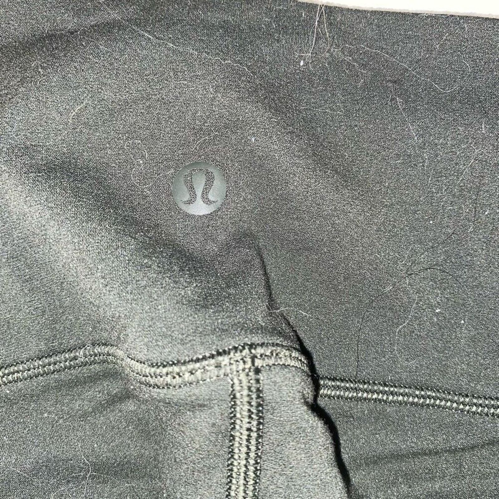 Lululemon Lululemon olive green laser cut floral leggings | Sz 4 Size 27" / US 4 / IT 40 - 5 Thumbnail