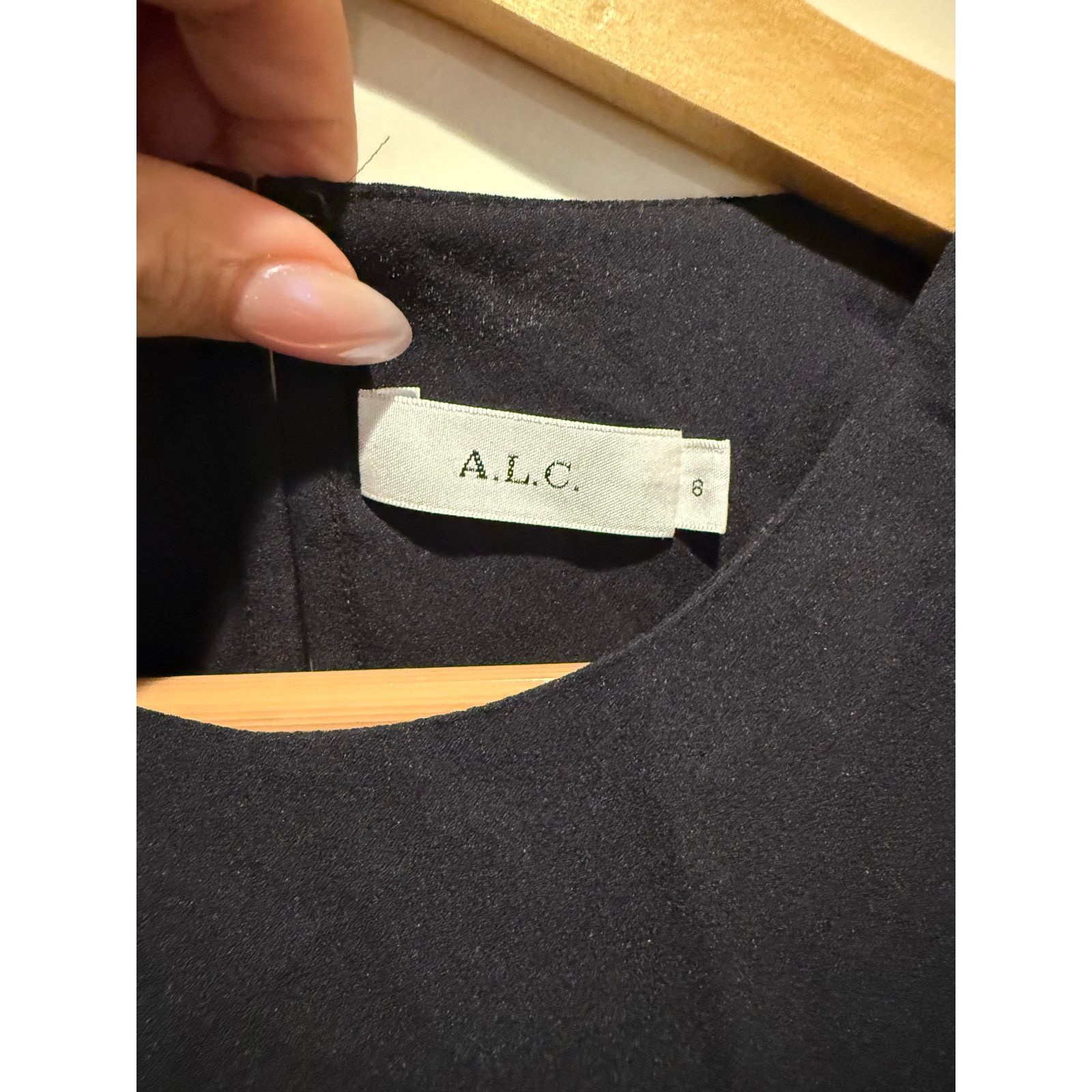 A.L.C. A.L.C. Navy Silk Sleeveless Knee-Length Dress 8 Asymmetric Size M / US 6-8 / IT 42-44 - 7 Thumbnail
