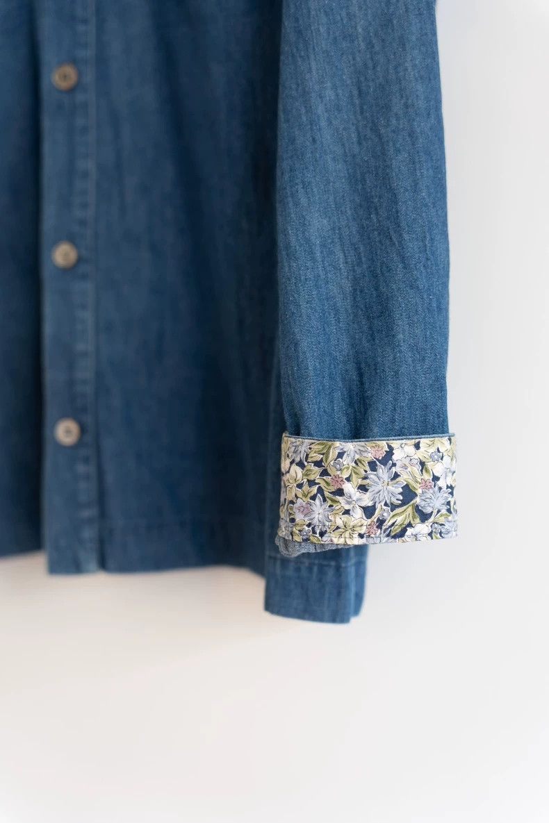 Yohji Yamamoto Yohji Yamamoto size os 90s Floral Neck Denim Shirt Size US M / EU 48-50 / 2 - 4 Thumbnail