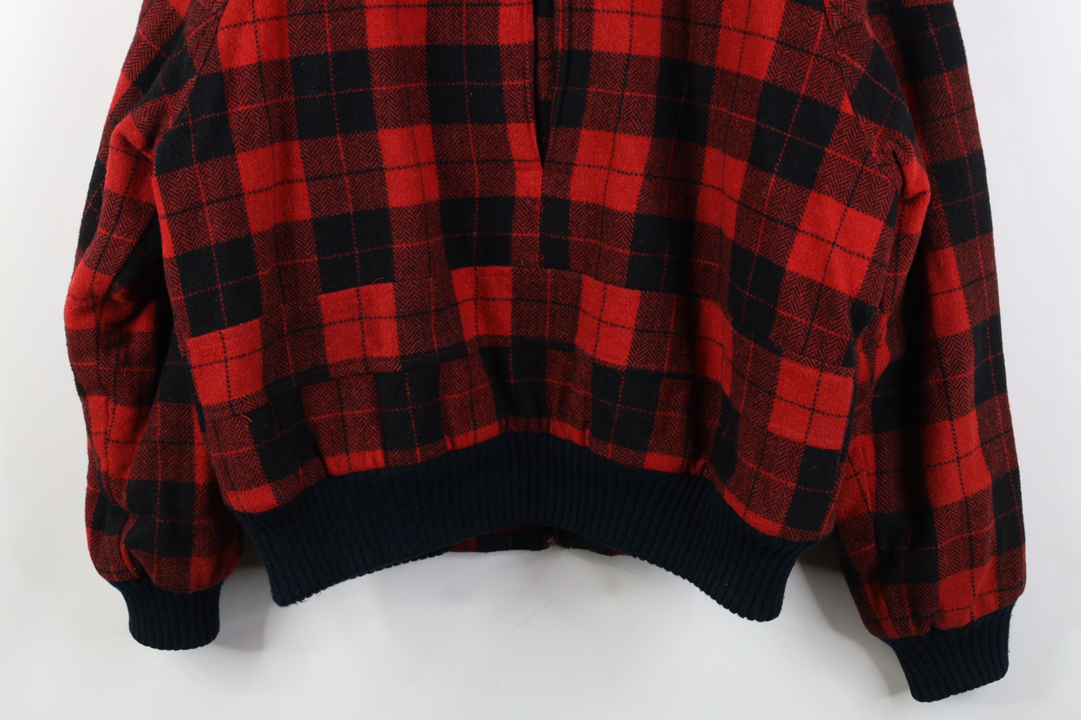 Vintage Vintage 70s Streetwear Quilted Buckle Collar Bomber Jacket Size US L / EU 52-54 / 3 - 15 Thumbnail