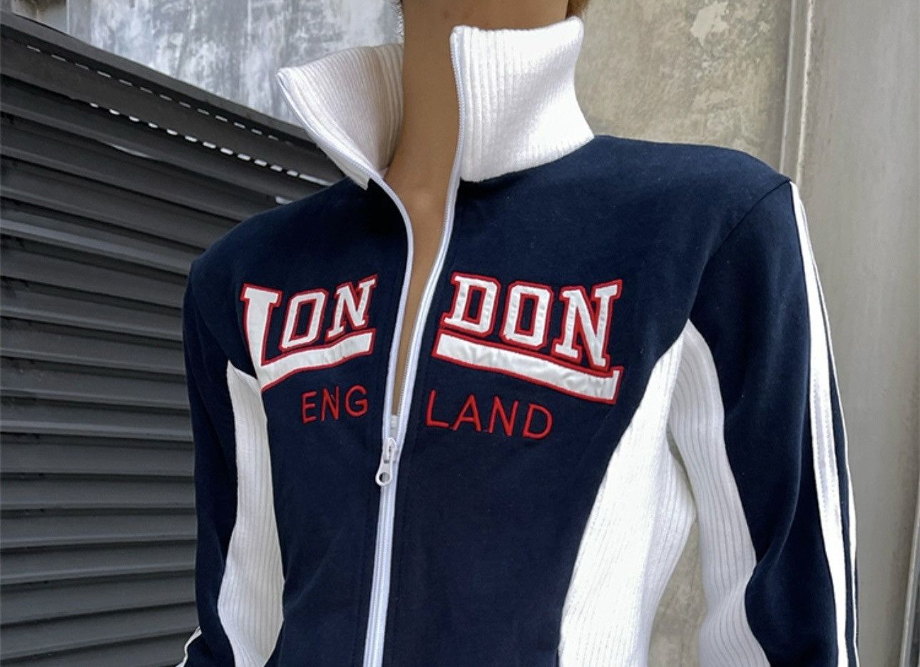Vintage Vintage jacket Size M / US 6-8 / IT 42-44 - 4 Thumbnail