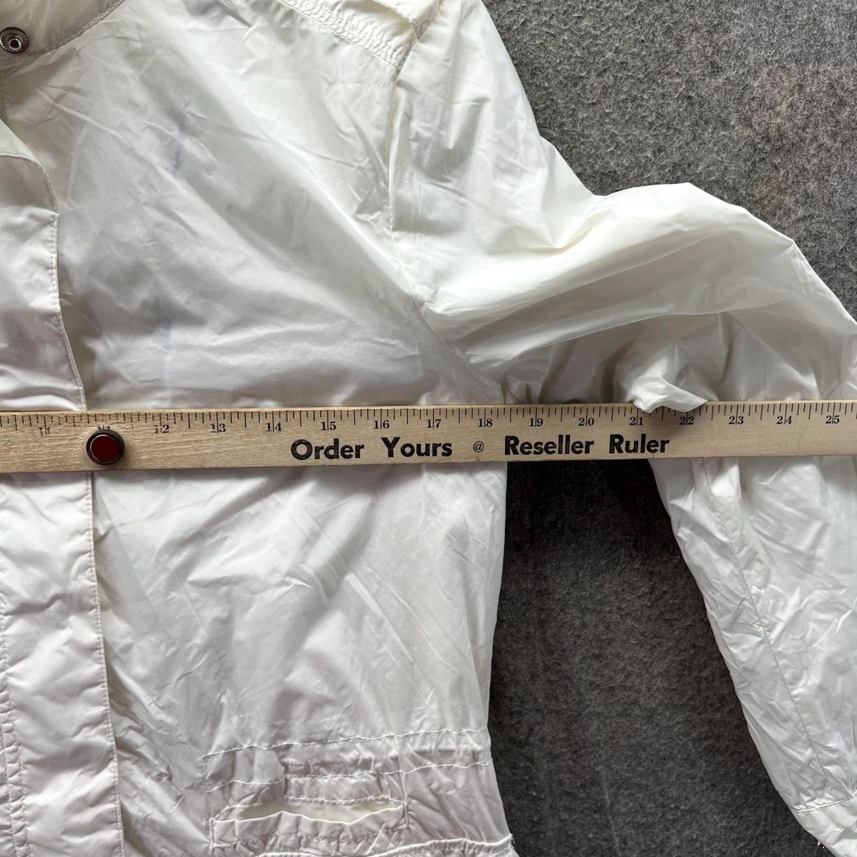 Tommy Hilfiger Tommy Hilfiger Rain Coat Womens Small White Hooded Nylon Zip Windbreaker Jacket Size S / US 4 / IT 40 - 4 Thumbnail
