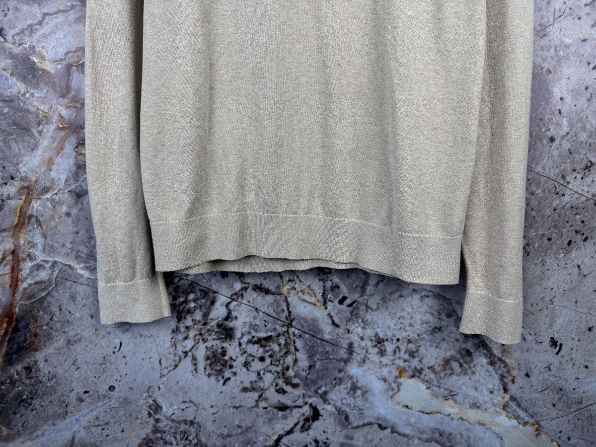 Tommy Hilfiger Tommy Hilfiger Beige Crewneck Sweater Minimal Logo XL Size US XL / EU 56 / 4 - 3 Thumbnail