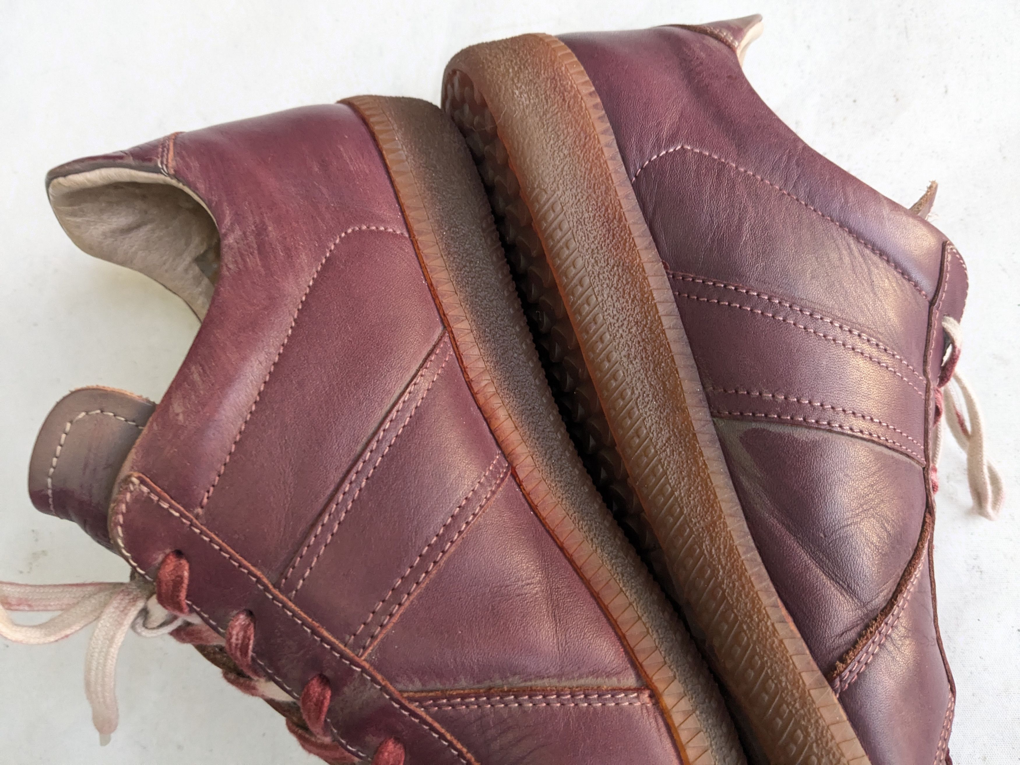 Maison Margiela Maison Margiela Replica GAT Red 8 41 SS09 Low Leather Size US 8 / EU 41 - 8 Thumbnail
