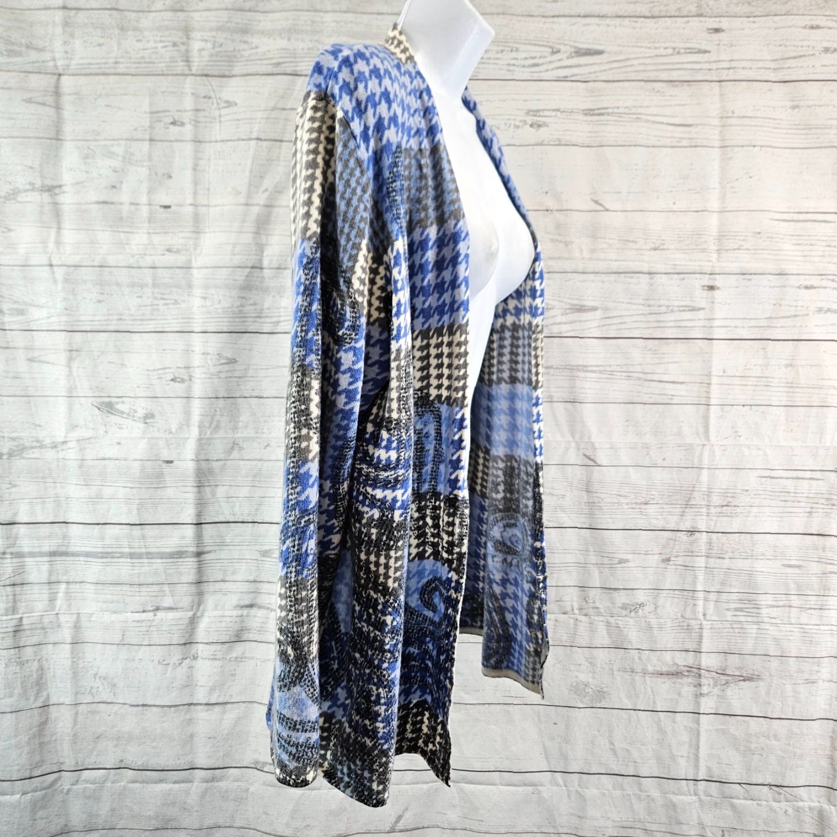 Talbots Talbots Cardigan Wool XL Womens Long Sleeve Blue Gray Houndstooth Merino Open Sweater Size XL / US 12-14 / IT 48-50 - 3 Thumbnail