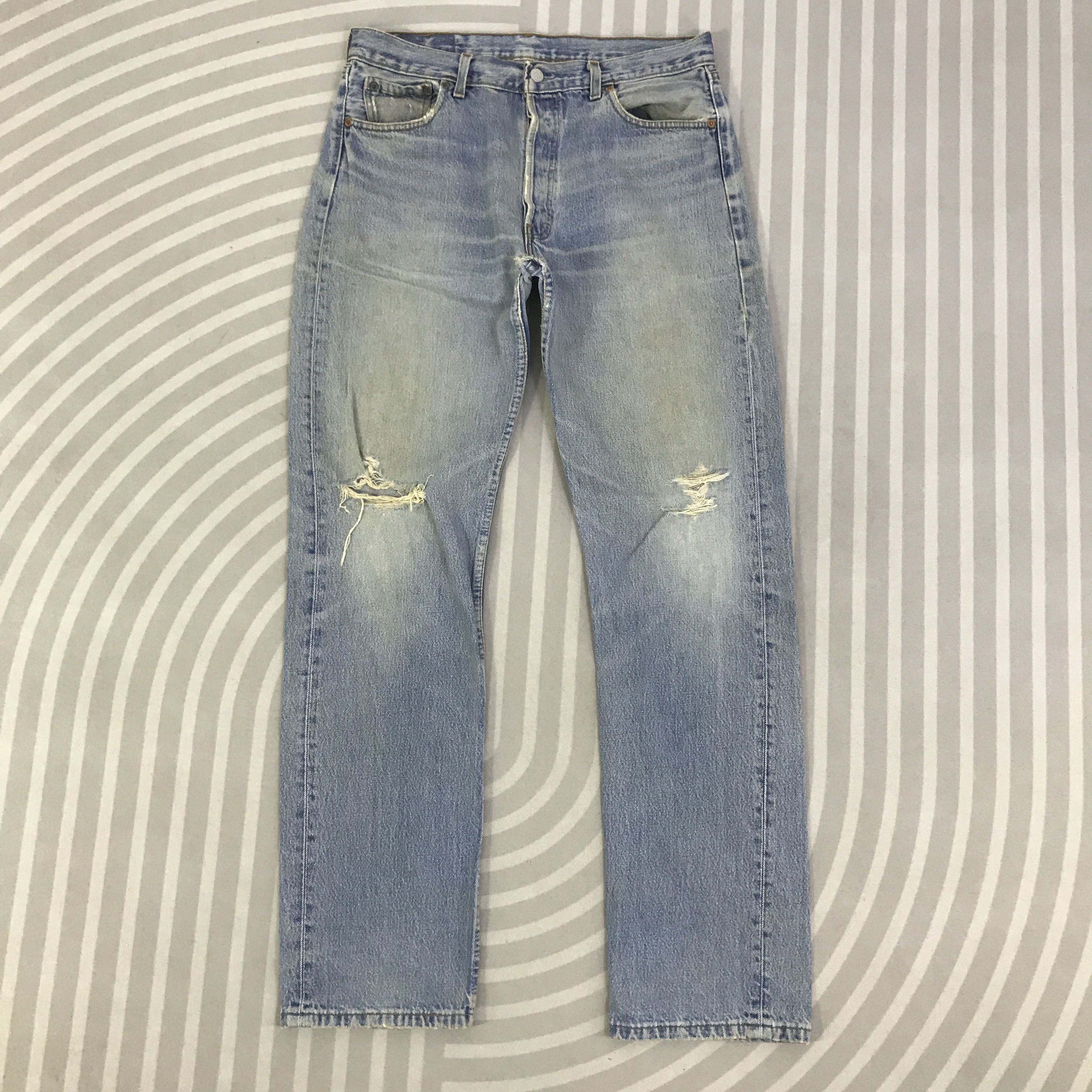 Levi's Vintage Distressed Levis 501 denim Jeans Pants K129B9 Size US 32 / EU 48 - 1 Thumbnail