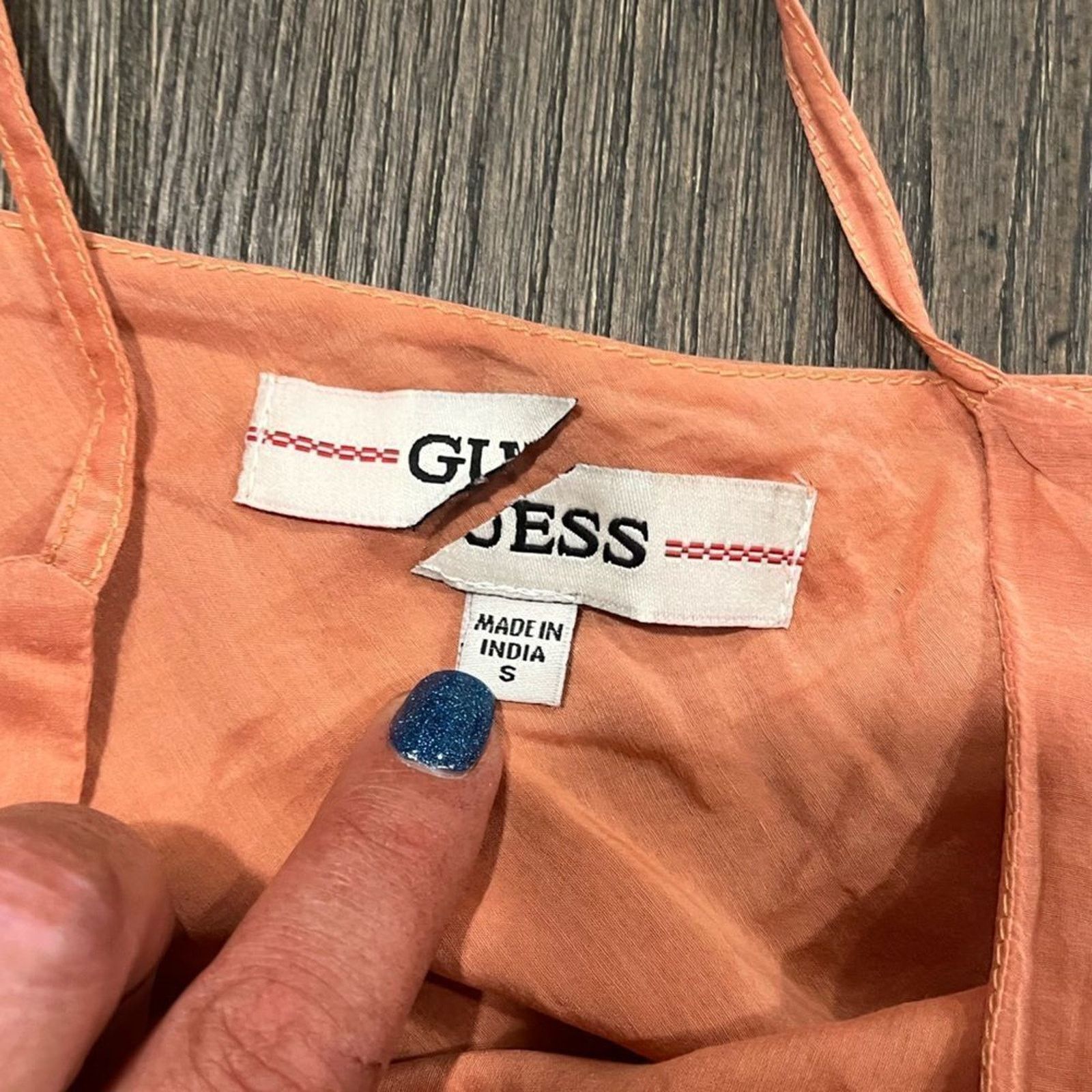 Guess NWOT Guess Peach Spaghetti Strap Cropped Tank Top Size S Size S / US 4 / IT 40 - 2 Thumbnail