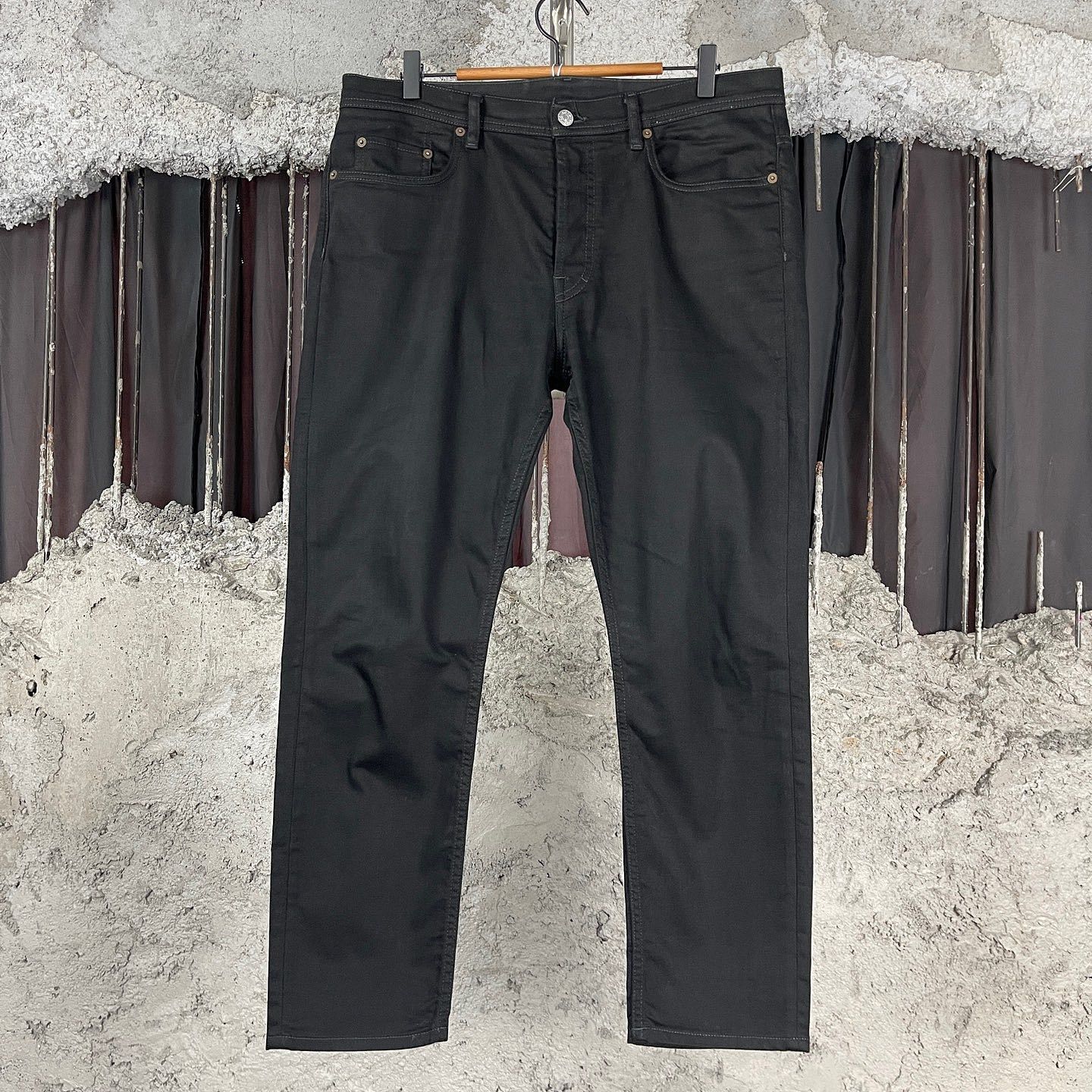 Acne Studios Acne Studios River Black Denim Jeans Size 34 Size US 32 / EU 48 - 1 Thumbnail