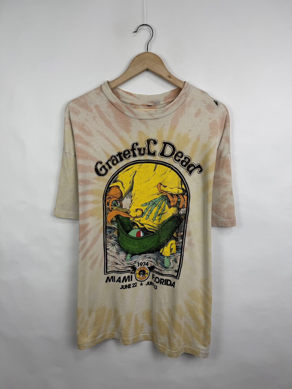 Grateful Dead 🇺🇸 Y2K Grateful Dead 1974 Miami Florida Tye Dye Tee Reprint Size US M / EU 48-50 / 2 - 3 Thumbnail