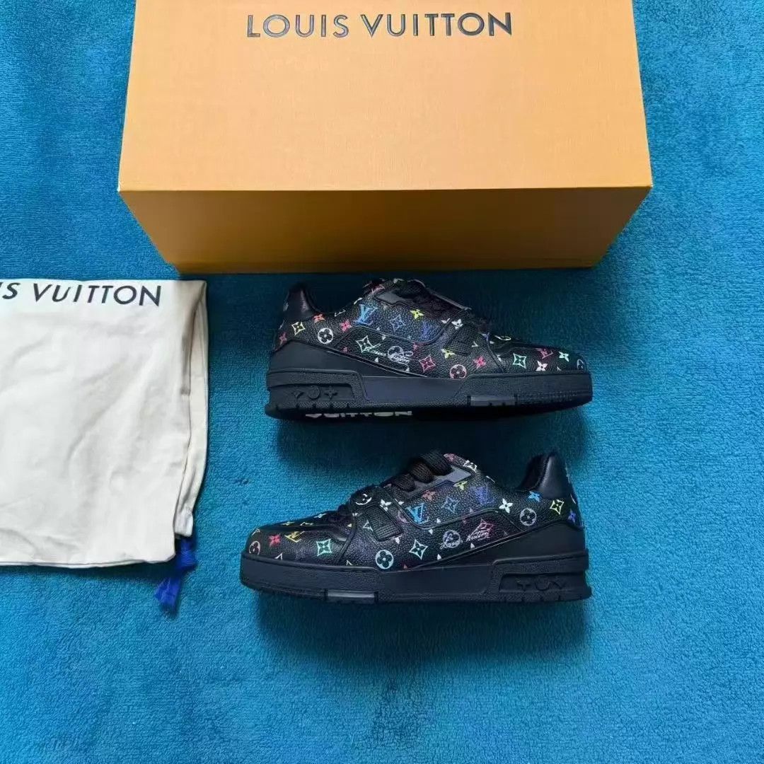 Louis Vuitton Murakami x LV Rainbow Logo Allover Low Trainer Black Size US 8 / IT 38 - 3 Thumbnail