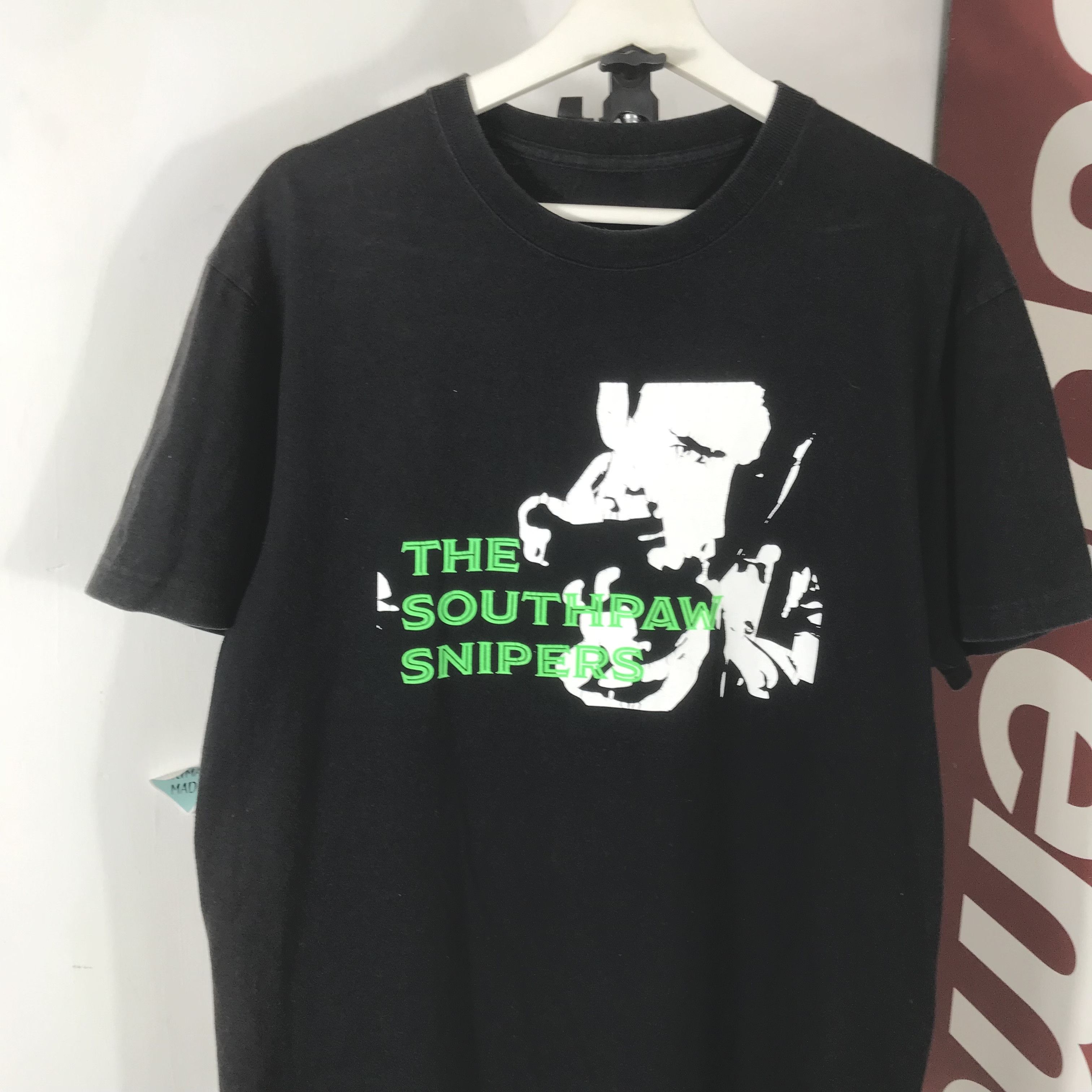 Vintage Vintage the southpaw Sniper Alley T Shirt Tee Y2K Size US L / EU 52-54 / 3 - 2 Thumbnail