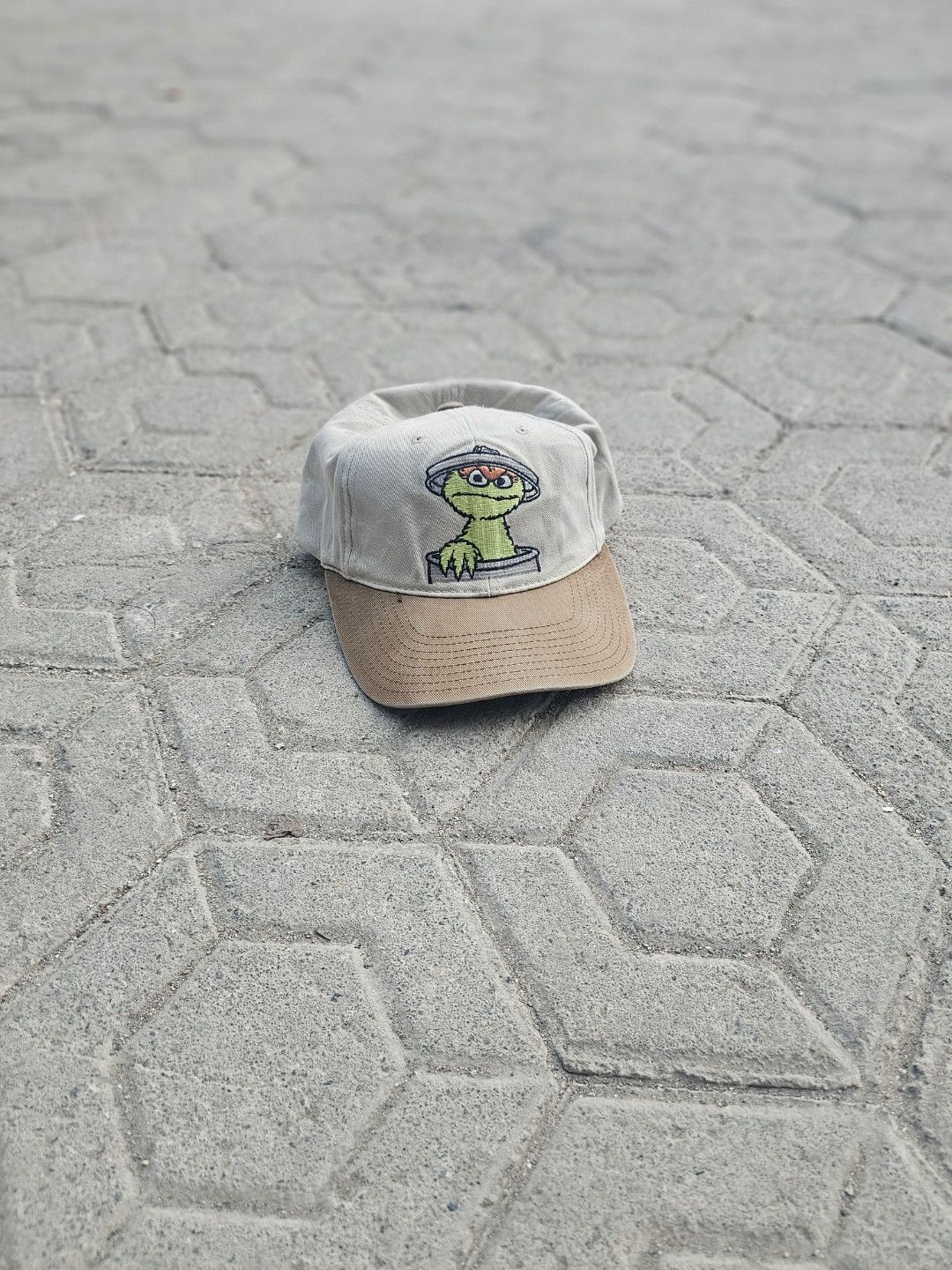 American Needle OSCAR Sesame Street VTG hat Size ONE SIZE - 2 Thumbnail