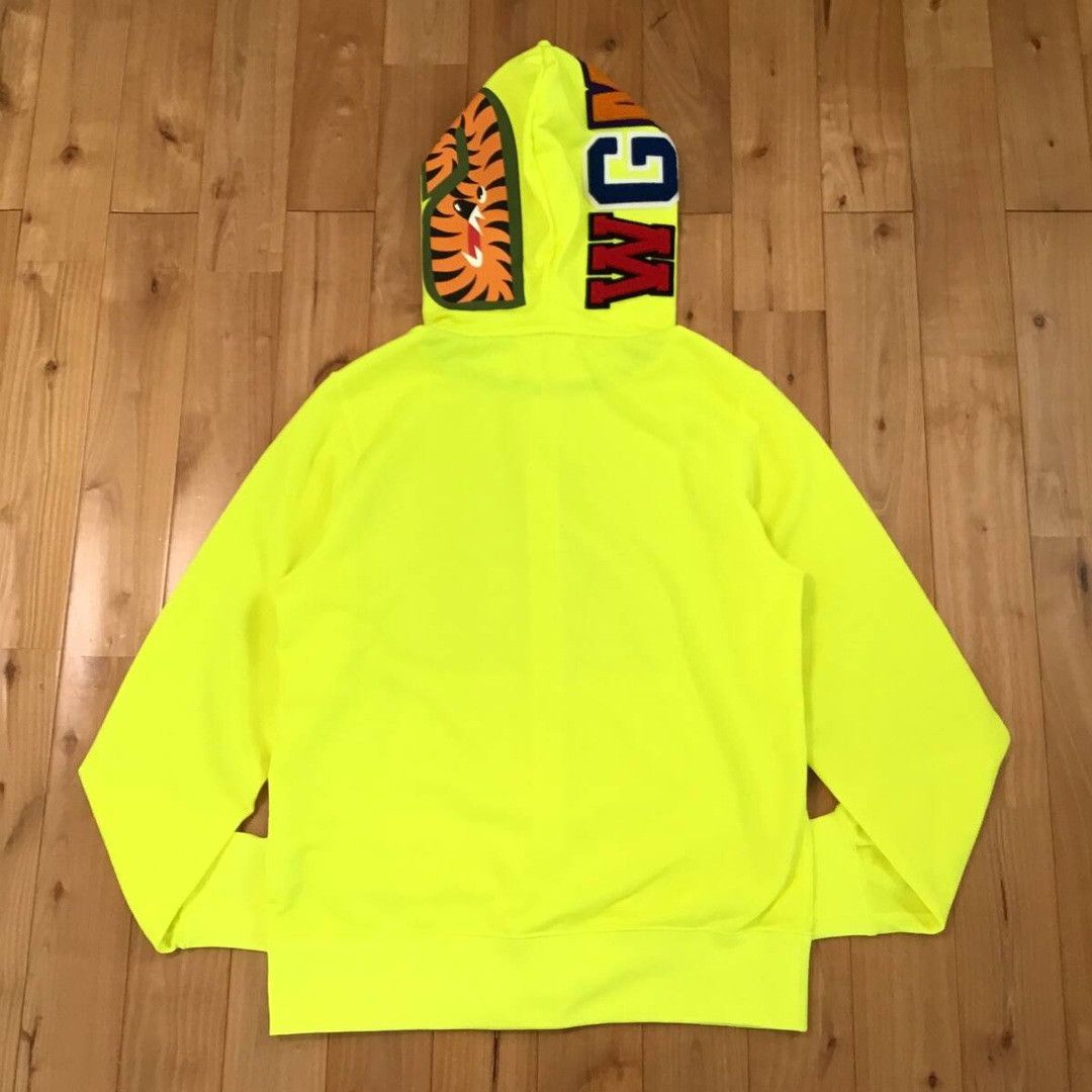 Bape BAPE Neon Shark Full Zip Hoodie a bathing ape Size US L / EU 52-54 / 3 - 3 Thumbnail
