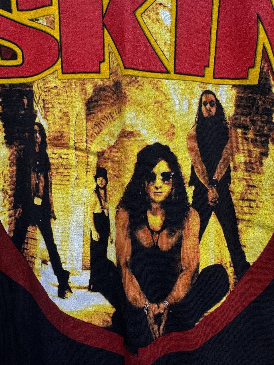 Band Tees Vintage 1995 SKIN Tour band tees Rare T-Shirt Size US XL / EU 56 / 4 - 10 Thumbnail
