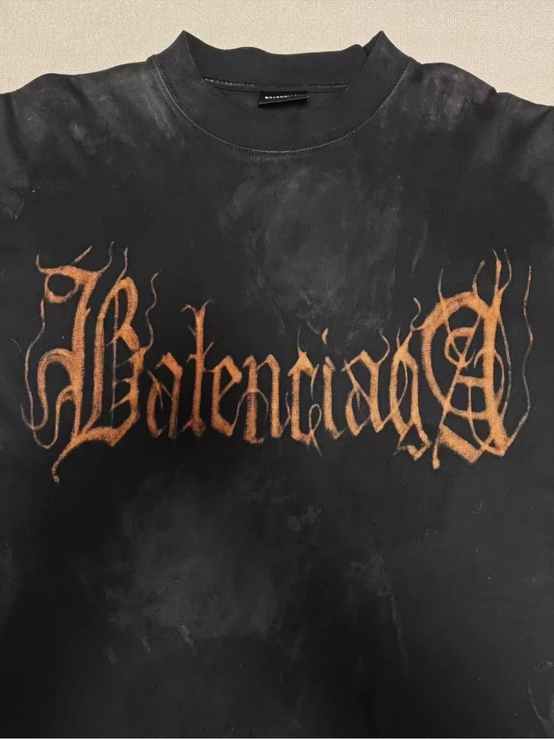 Balenciaga Balenciaga 23 FW loose clay Sanskrit damage long sleeve swe Size US L / EU 52-54 / 3 - 3 Thumbnail