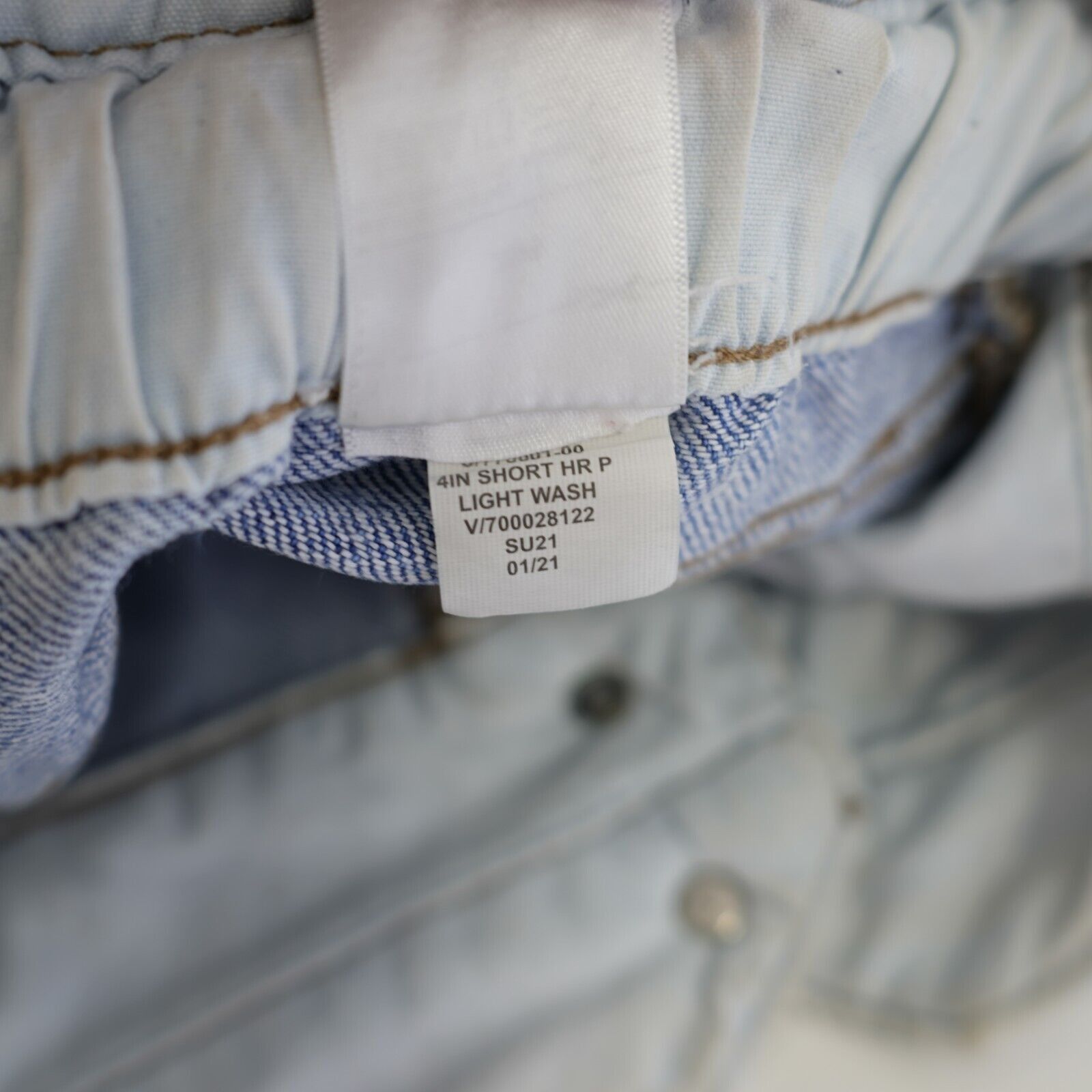 Banana Republic Banana Republic Light Blue Denim Shorts Size 6 30/4 Hot Pant Size 30" / US 8 / IT 44 - 7 Thumbnail