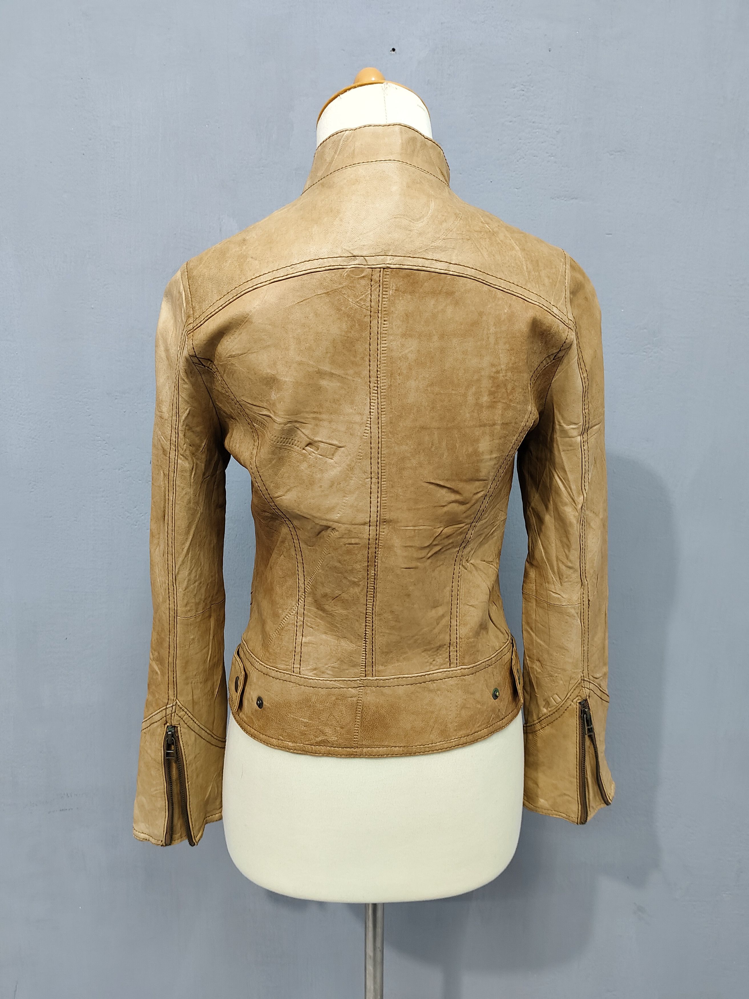 Japanese Brand Letter Back Number🇯🇵Slim Cafe Racer Lamb Leather Jacket Size M / US 6-8 / IT 42-44 - 5 Thumbnail