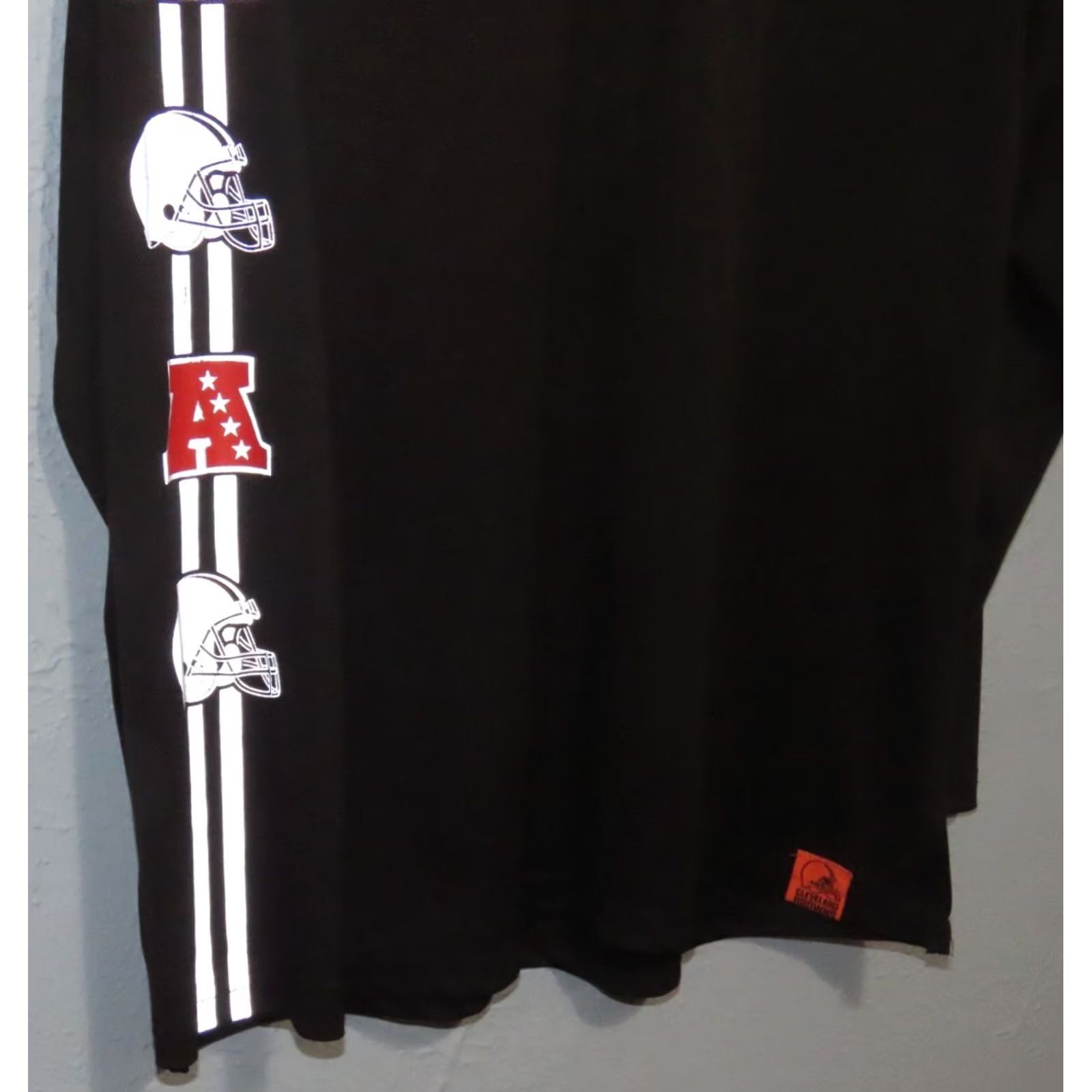NFL NFL Cleveland Browns 1/4 Zip Pullover Shirt Long Sleeve XL Black Mens Regular Graphic Print Wearable Sports Apparel Size US XL / EU 56 / 4 - 6 Thumbnail