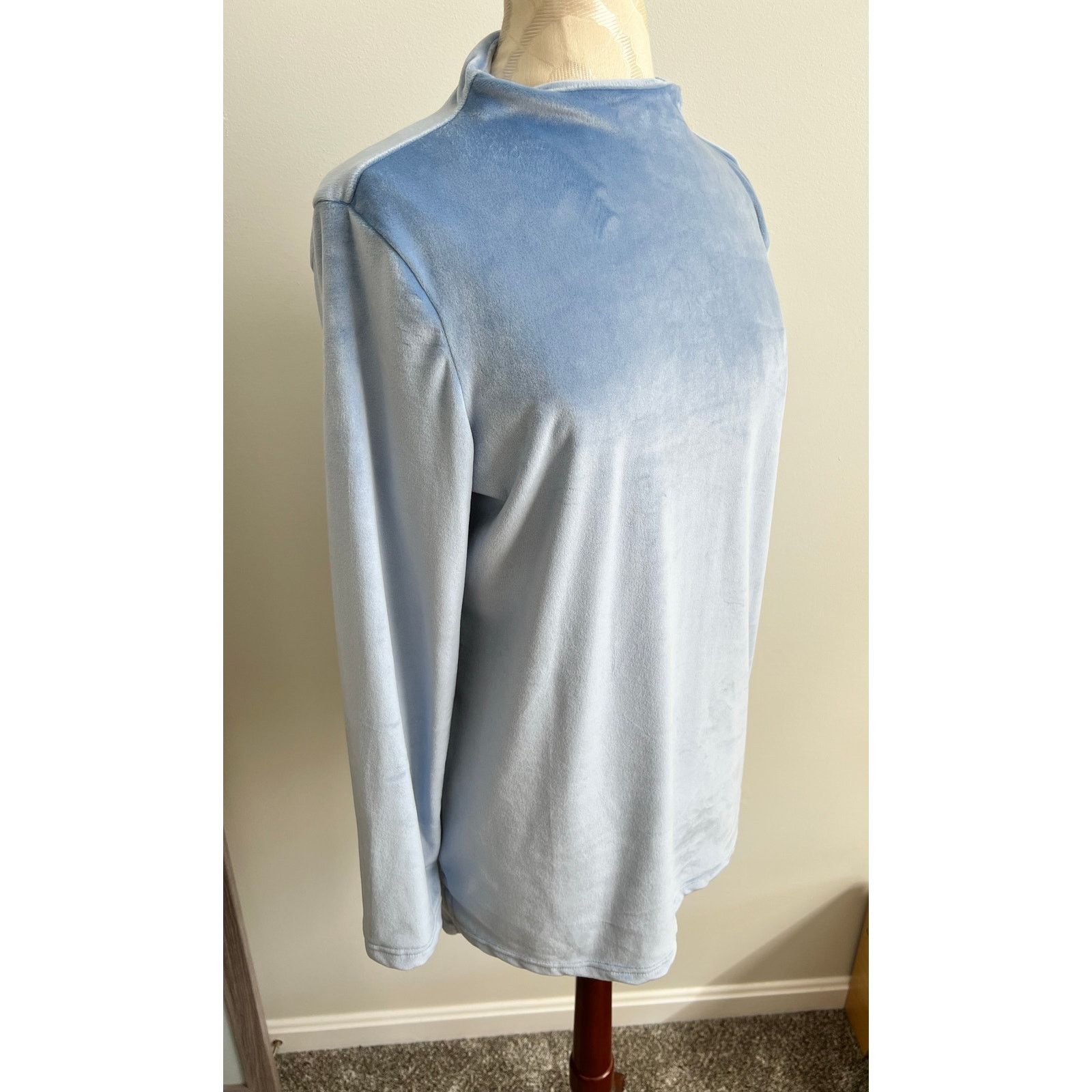 Lands' End Lands End Mock Neck Velvet Blouse Petite Medium Size M / US 6-8 / IT 42-44 - 2 Thumbnail