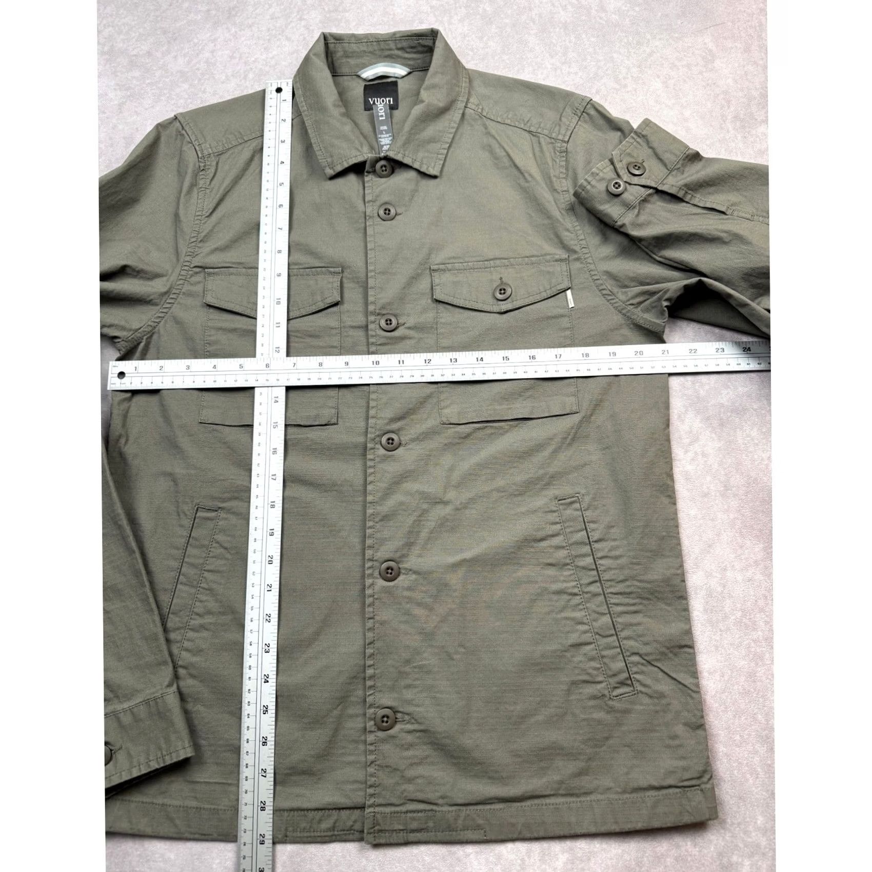 Vuori Vuori Shirt Jacket Olive Green Ripstop Button Size US L / EU 52-54 / 3 - 4 Thumbnail