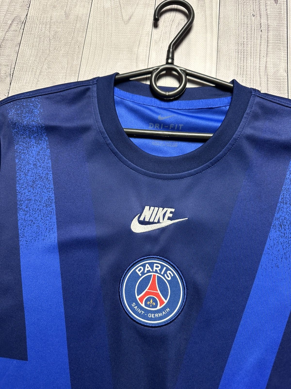 Other Vintage Nike PSG soccer jersey Paris size M rare Size US M / EU 48-50 / 2 - 5 Thumbnail