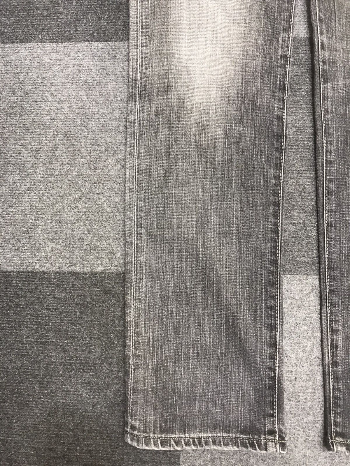 Edwin 💥ARCHIVAL💥EDWIN 503 REGULAR BLACK STONEWASH DENIM F267 Size US 29 - 8 Thumbnail