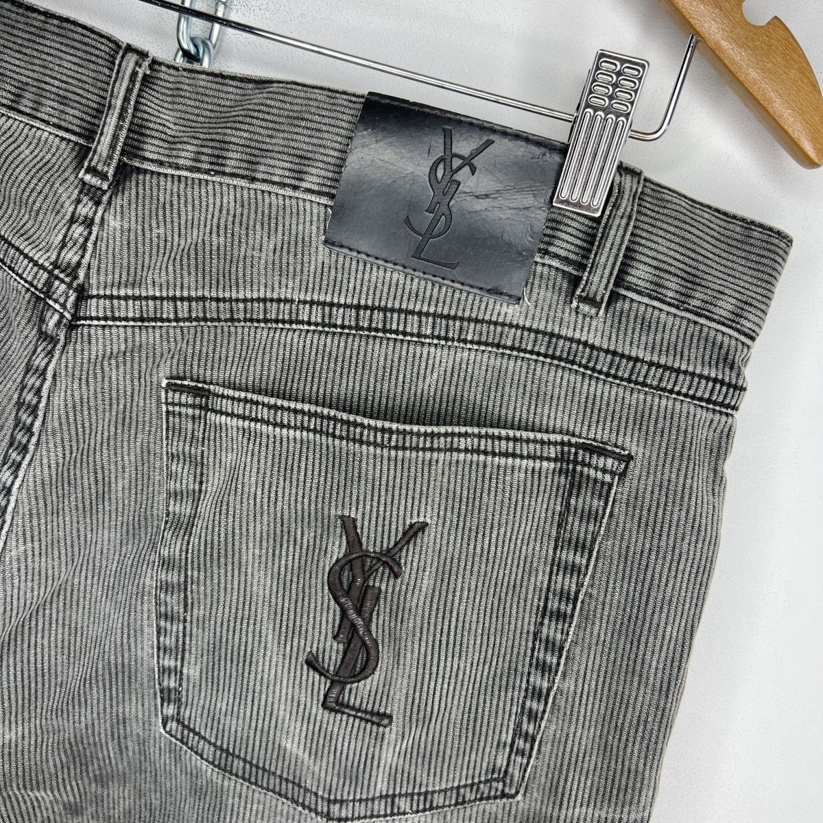 Yves Saint Laurent Yves Saint Laurent pour homme Embroidered Logo Corduroy 90s Size US 36 / EU 52 - 3 Thumbnail