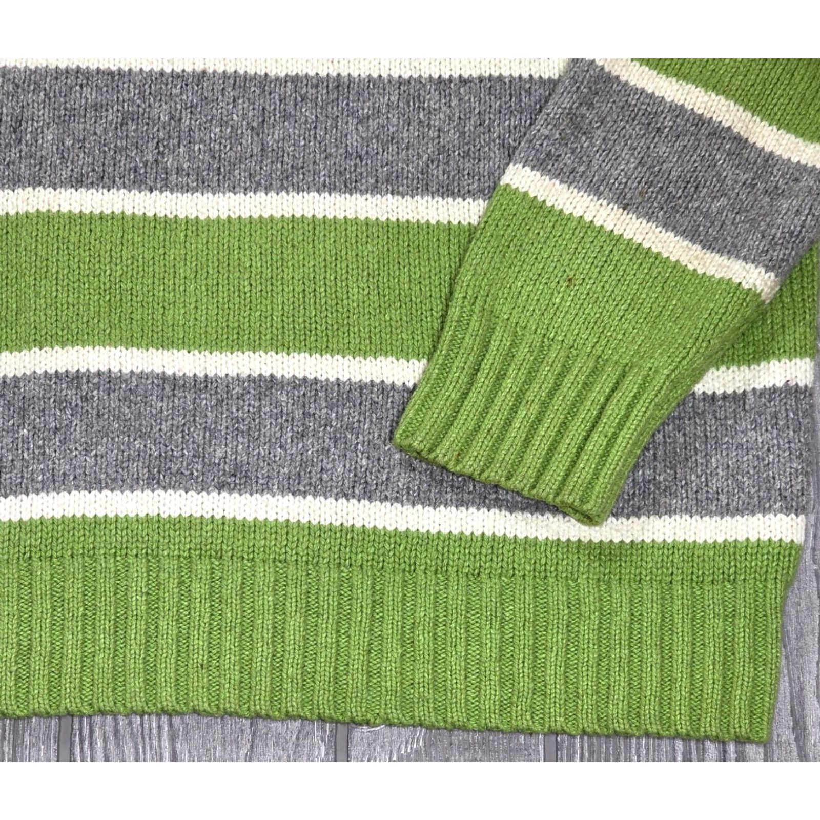 Vintage Duck Head Men’s M Green gray Striped Wool Blend Pink Logo Sweater Crewneck Vintage Size US M / EU 48-50 / 2 - 3 Thumbnail