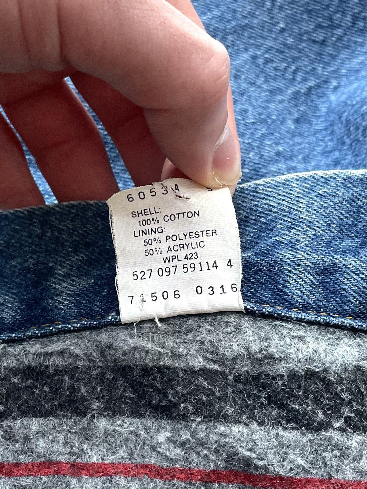 Levi's Vintage 90s Levis Made In USA Lined Denim Trucker Jacket 44L Size US M / EU 48-50 / 2 - 7 Thumbnail