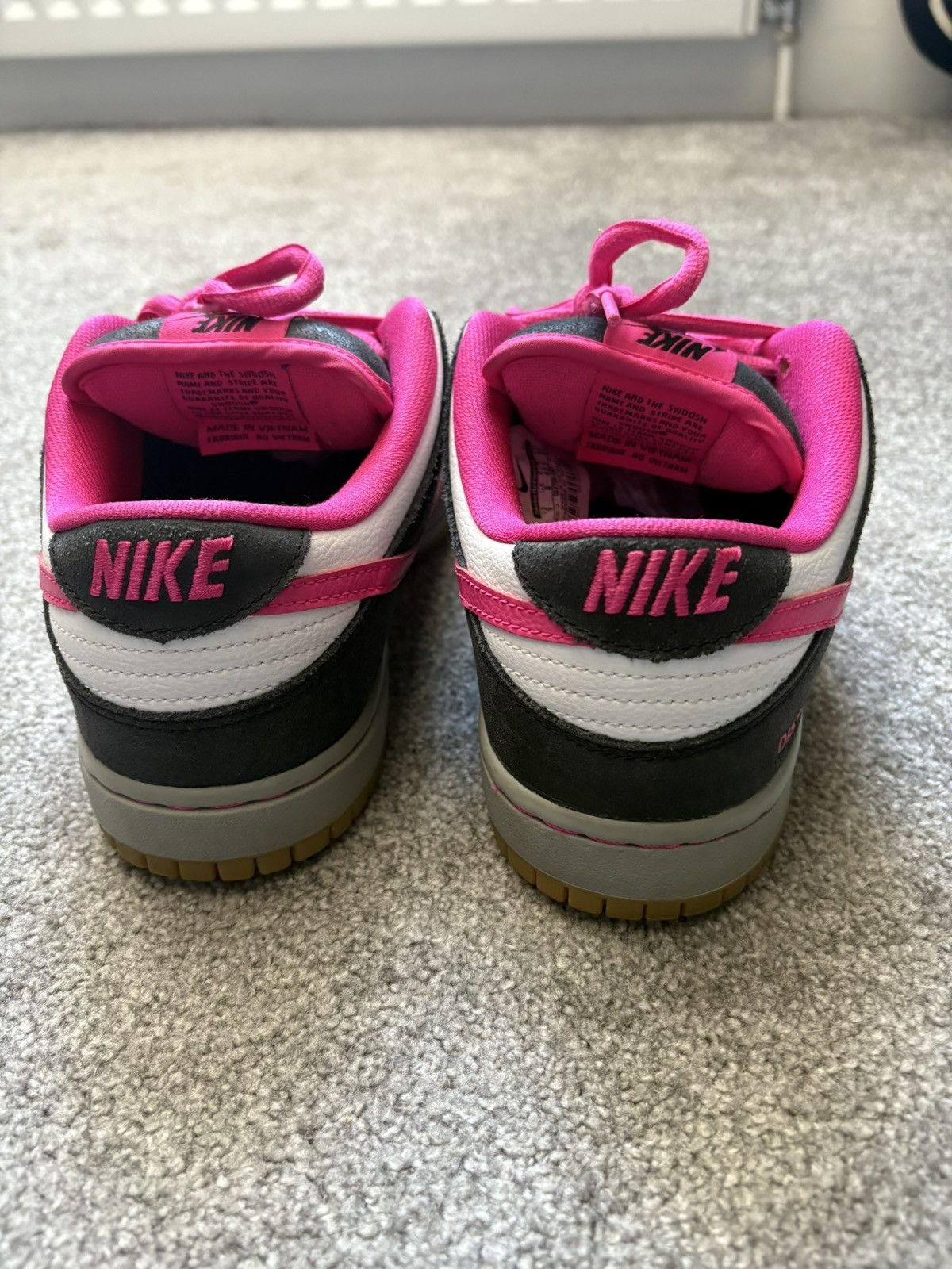 Nike Nike Disposable Dunk Low 2014 Trainers Size US 9 / EU 42 - 8 Thumbnail
